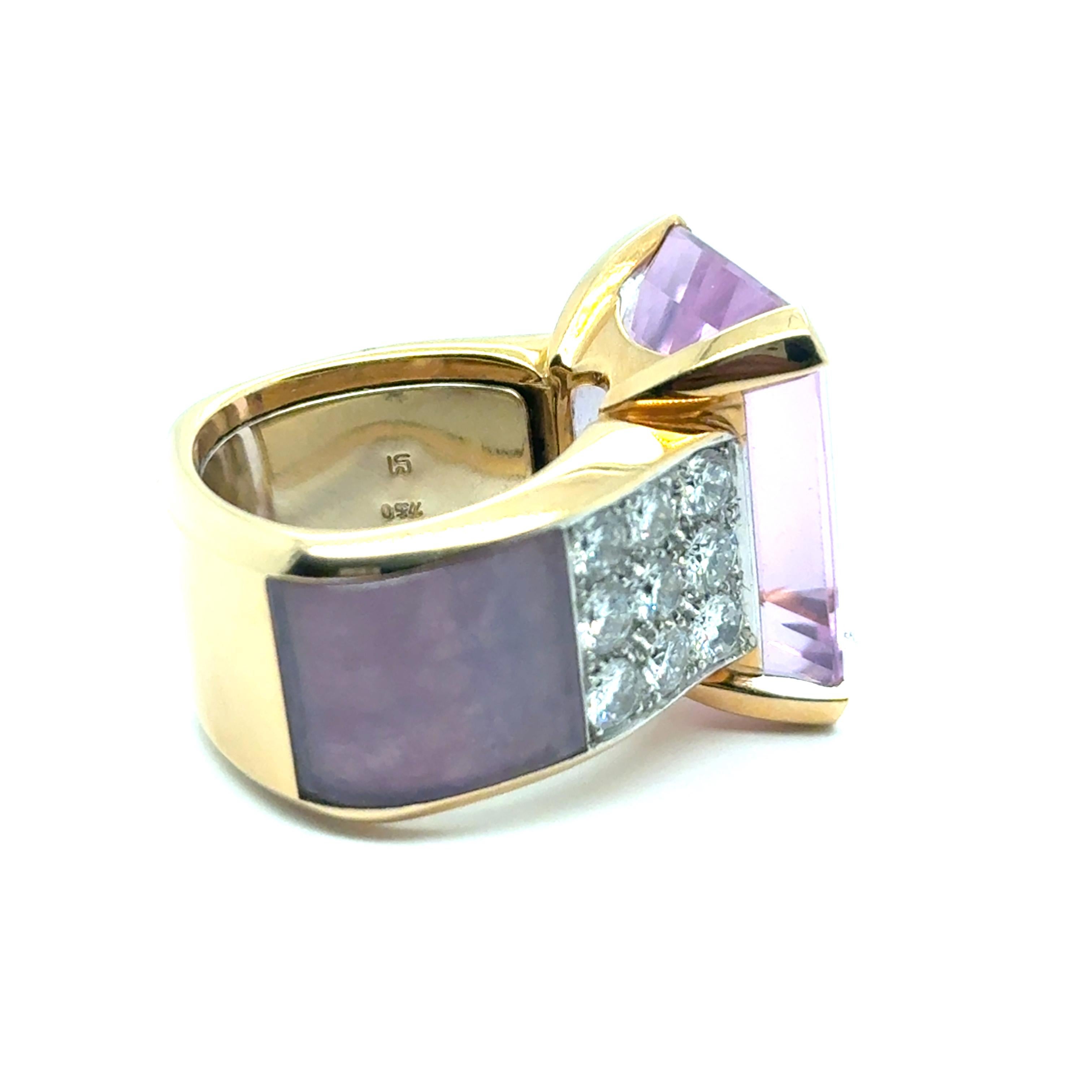 Cocktailring mit Diamanten und Kunzit aus 18 Karat Gelbgold von Binder im Angebot 6