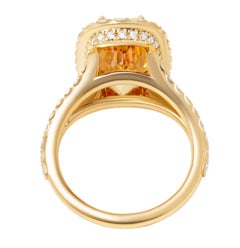 Bague cocktail avec topaze impériale