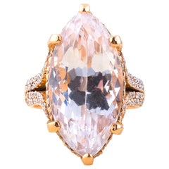 Cocktail Ring with Kunzite and Diamonds in Gold