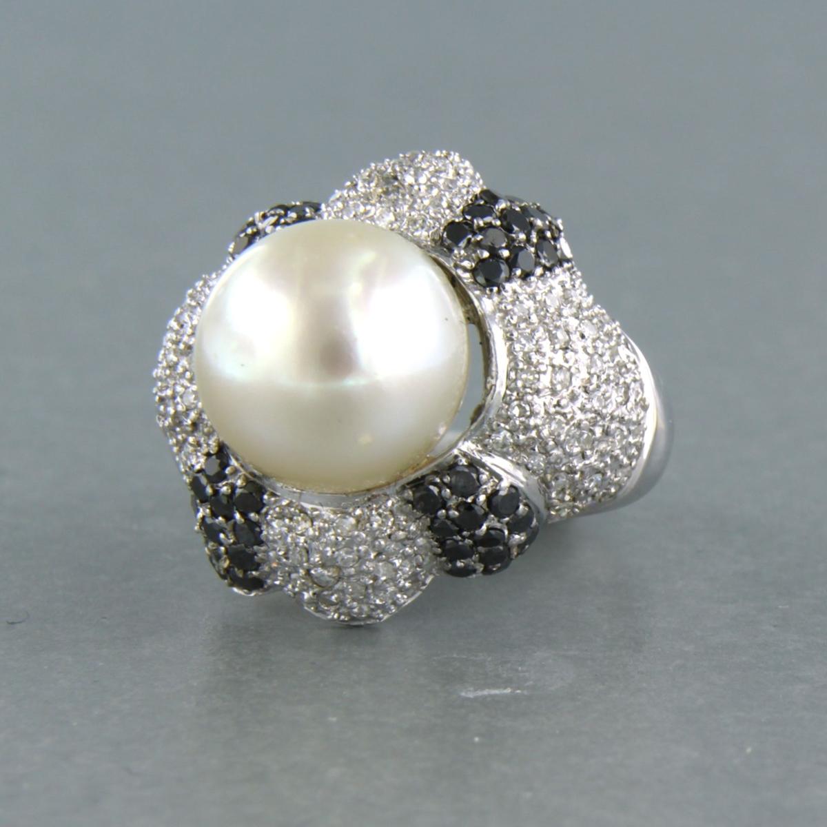 Modern Cocktail Ring with pearl and diamonds up to 1.50ct 14k white gold For Sale