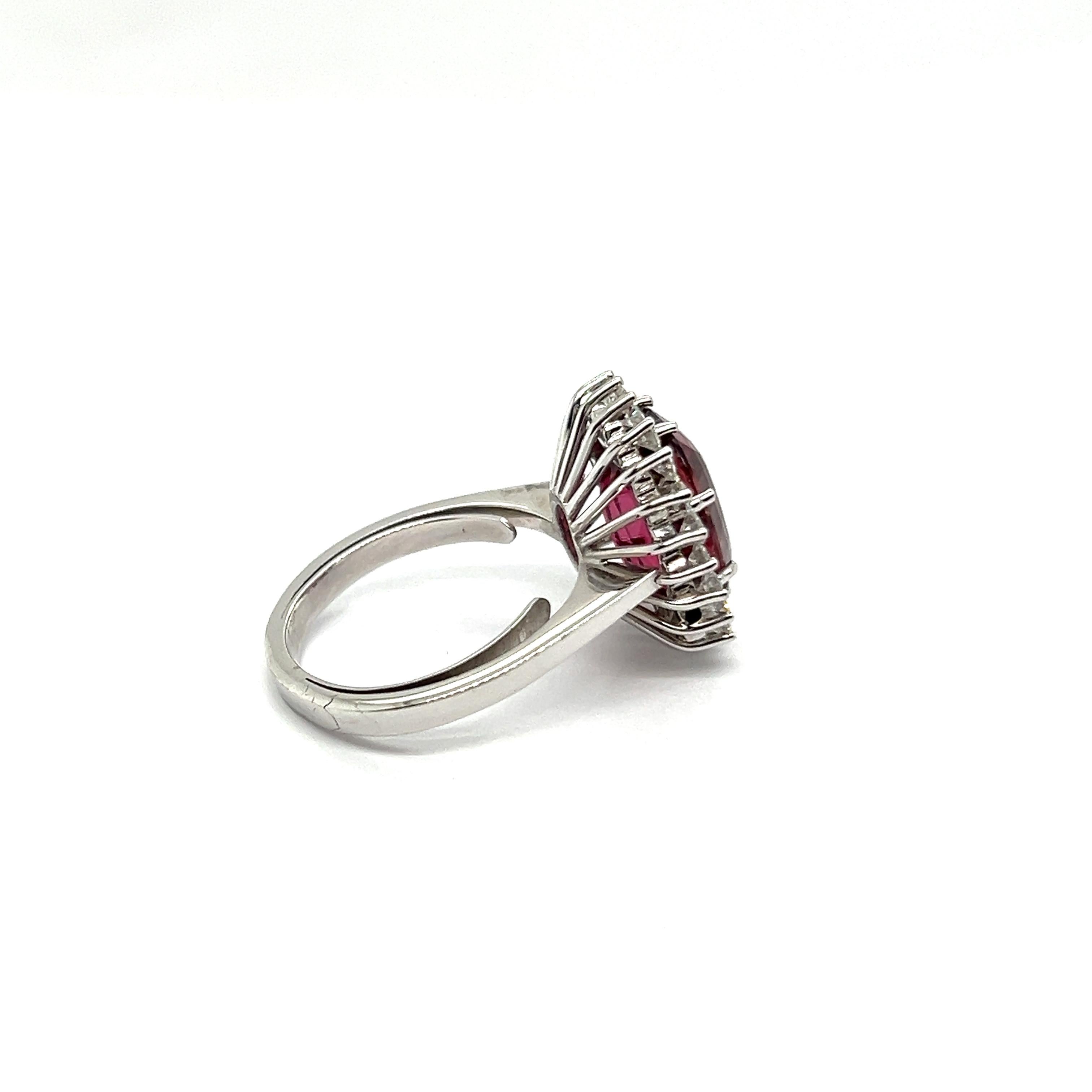  Cocktail Ring with Pink Tourmaline & Diamond in 18 Karat White Gold For Sale 4