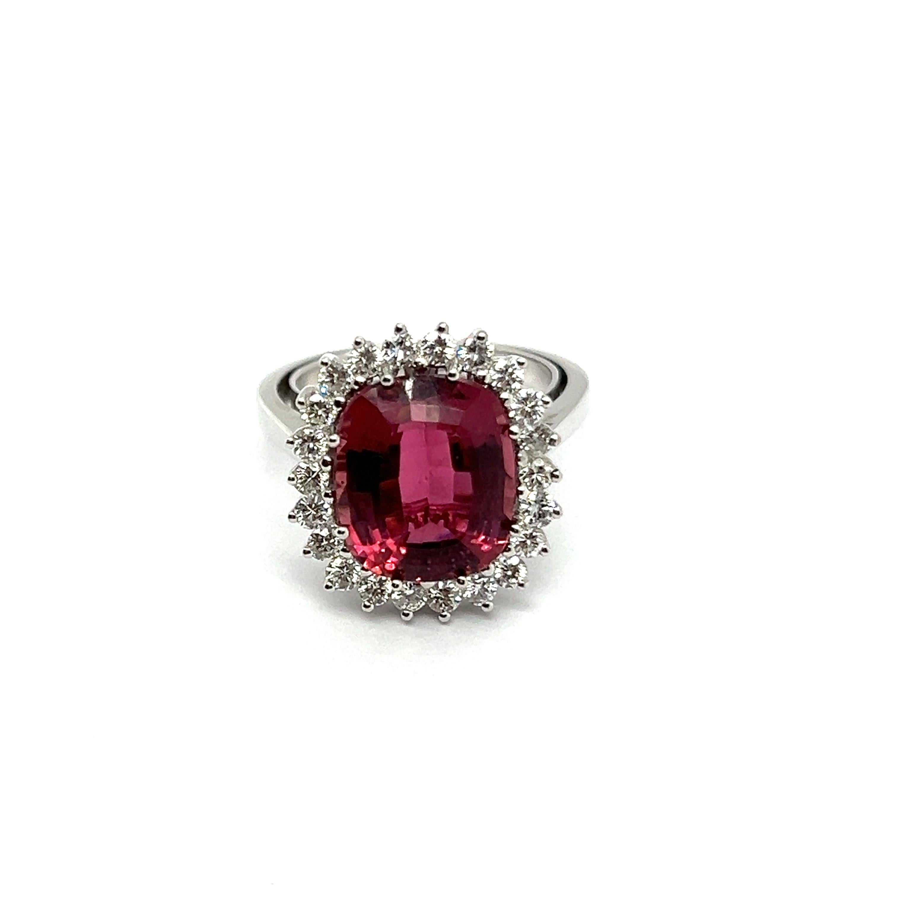  Cocktail Ring with Pink Tourmaline & Diamond in 18 Karat White Gold For Sale 7