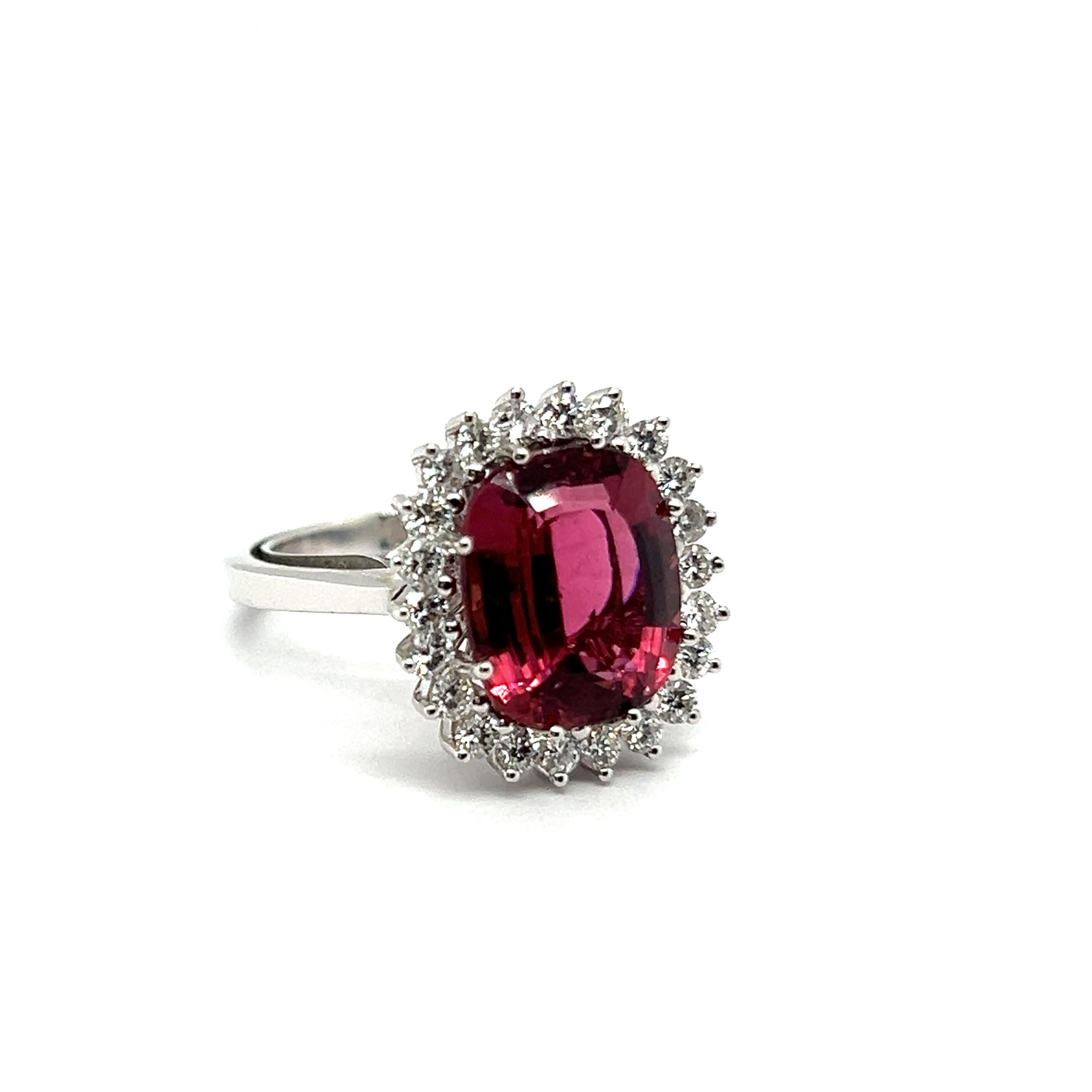  Cocktail Ring with Pink Tourmaline & Diamond in 18 Karat White Gold For Sale 2