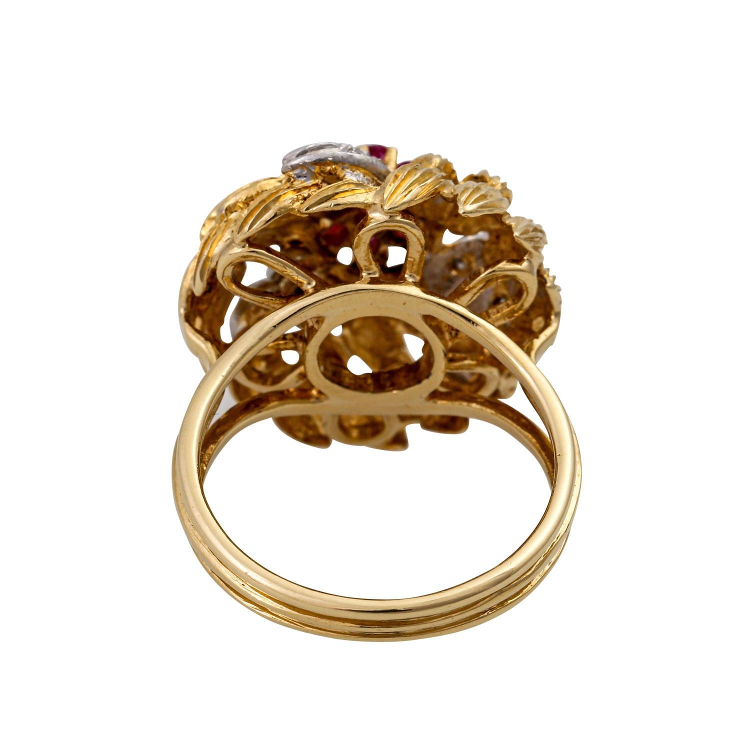 Cocktail ring with rubies In Good Condition In Stuttgart, BW