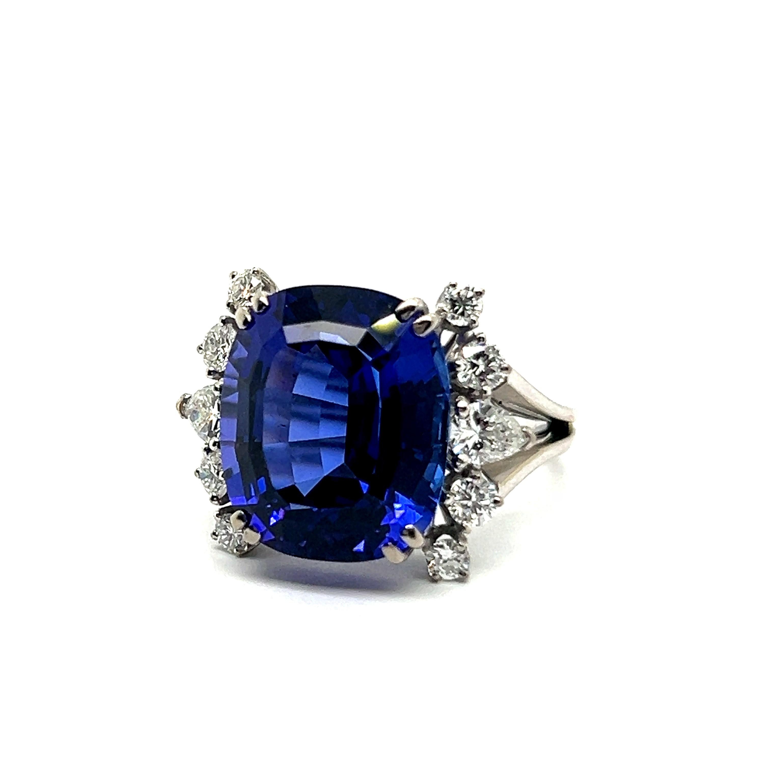 da uomo o donna Anello Cocktail con tanzanite e diamanti in oro bianco 18 carati in vendita