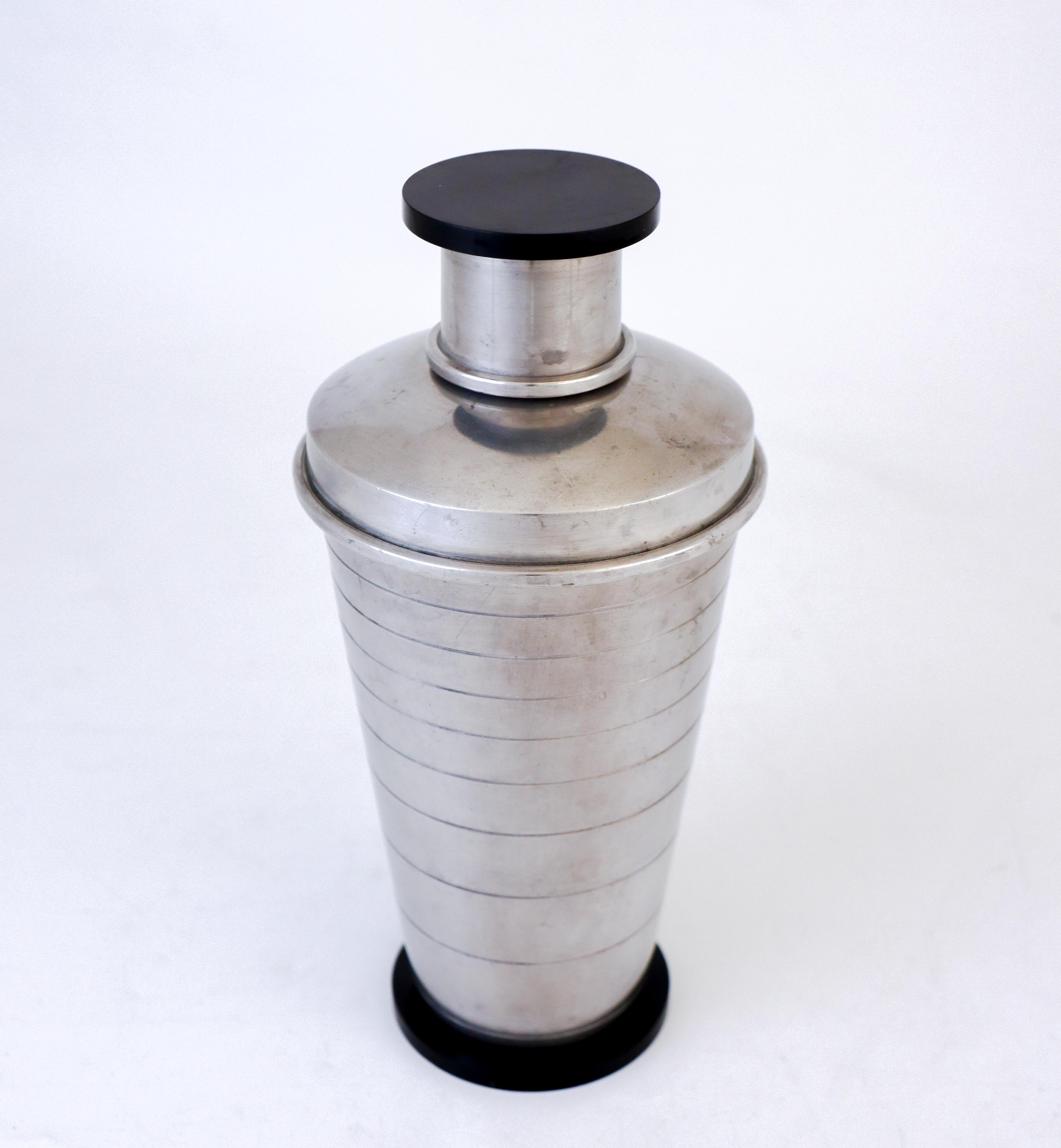 Cocktail Shaker - Art Deco 1930 - Carl-Einar Borgström - Ystad Metall In Good Condition In Stockholm, SE