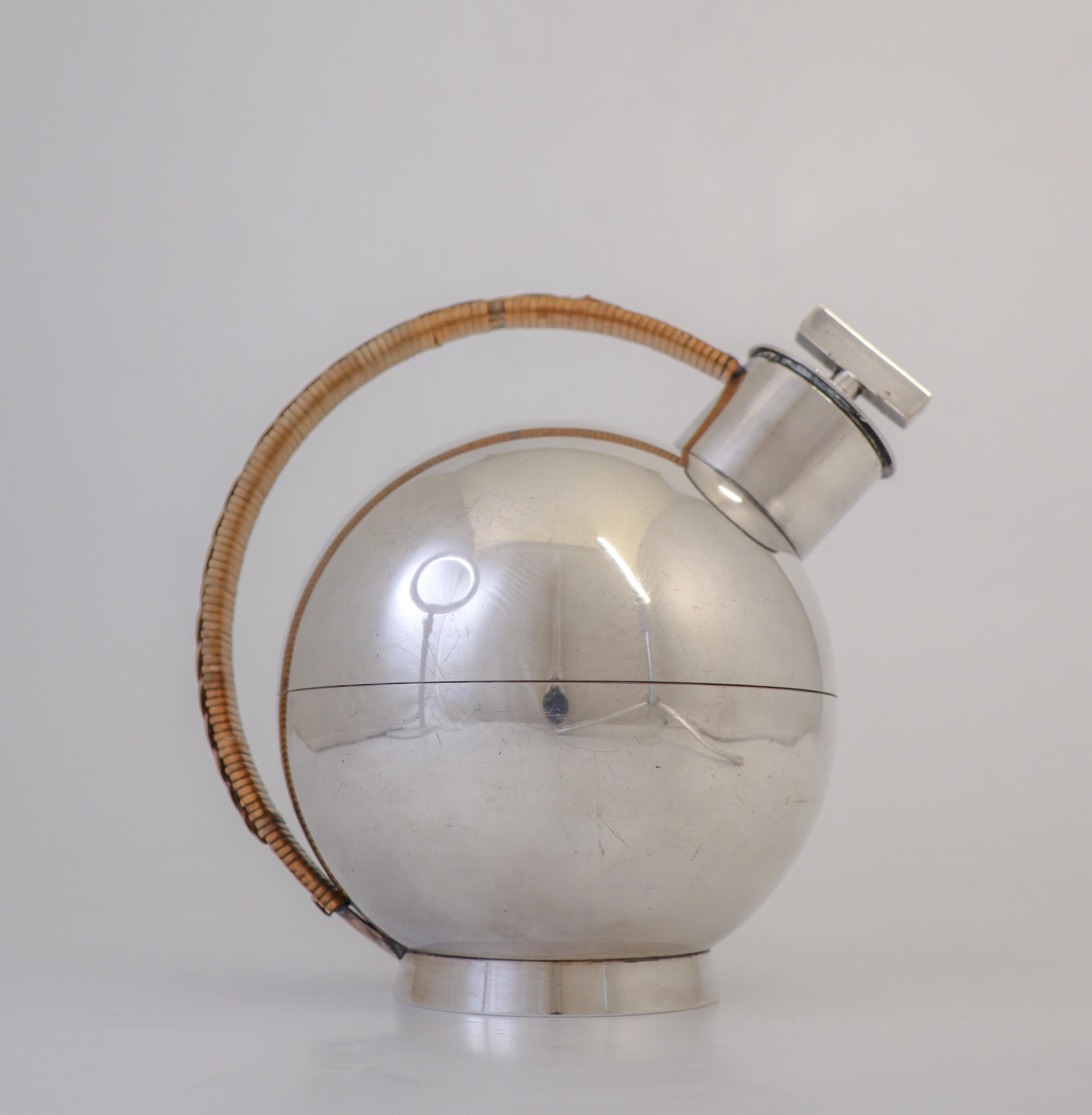 20th Century Cocktail Shaker - Art Deco 1930s - Sylvia Stave - C.G Hallberg  - Alpaca