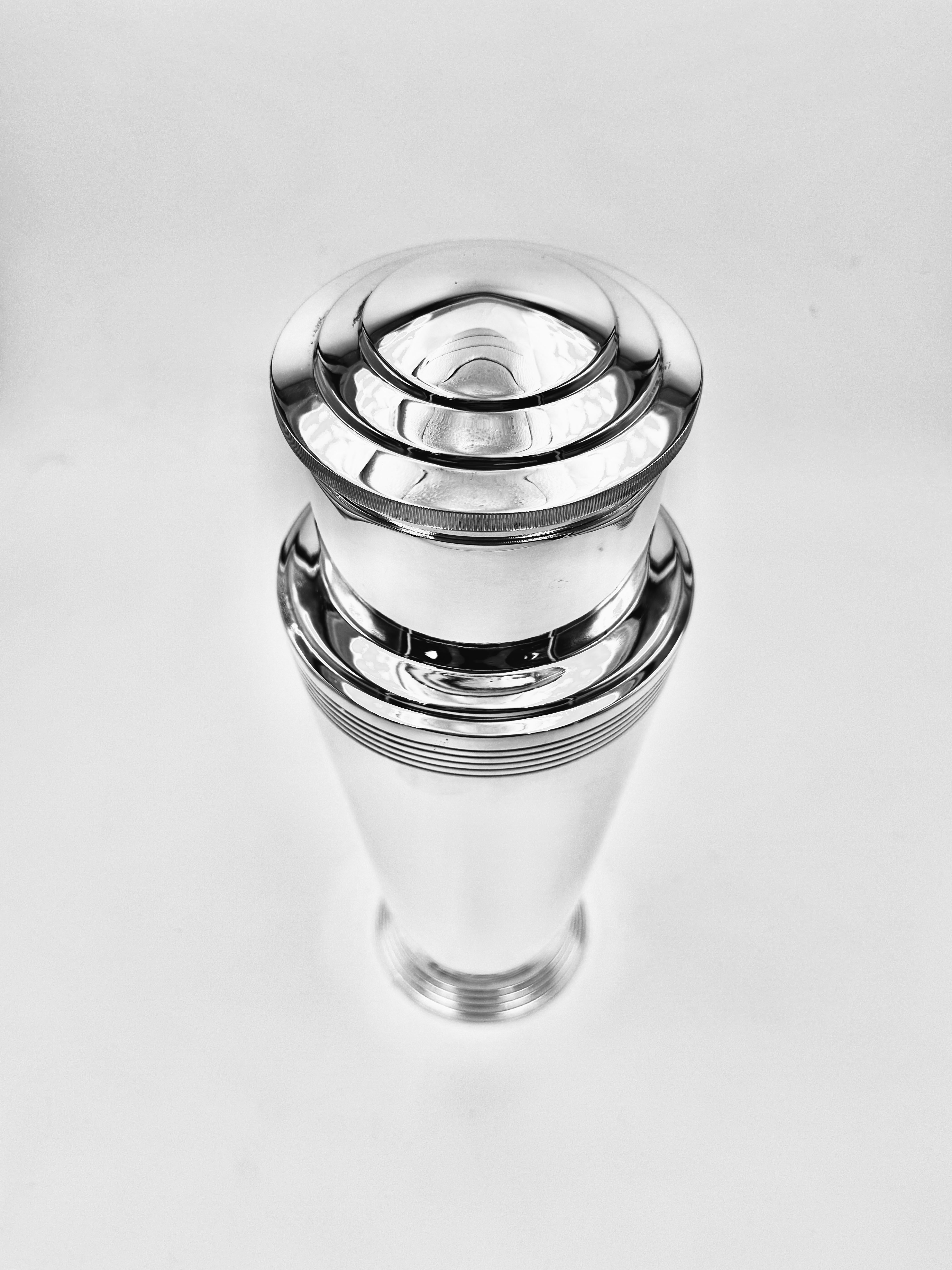 Cocktail Shaker In Good Condition For Sale In London, GB