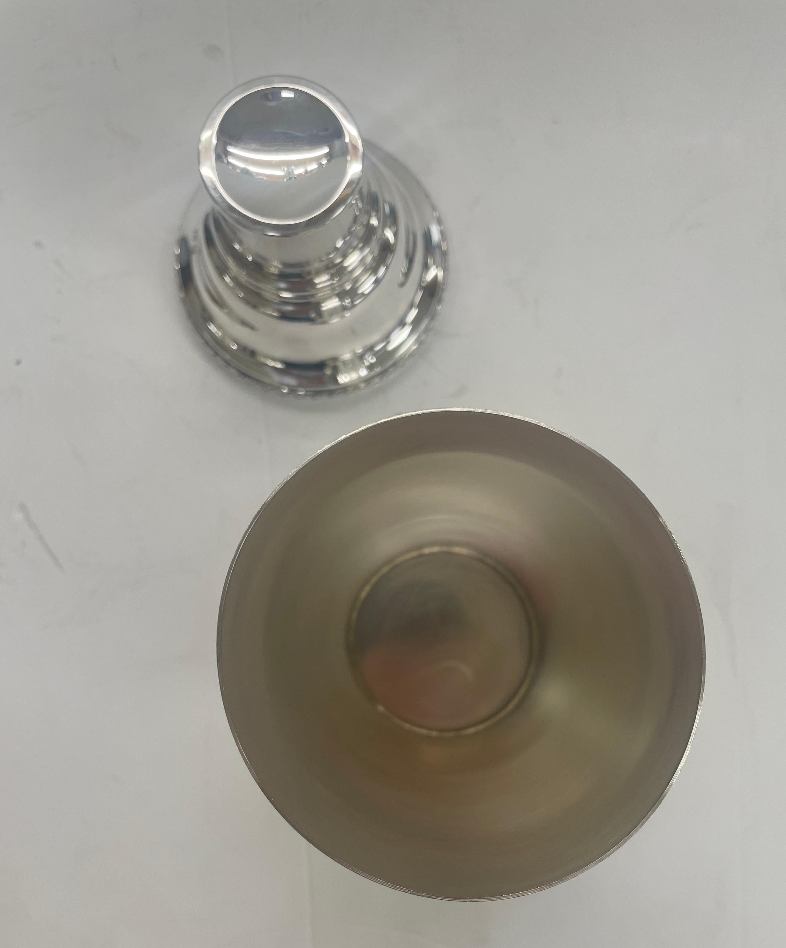 Cocktail Shaker (Silber) im Angebot