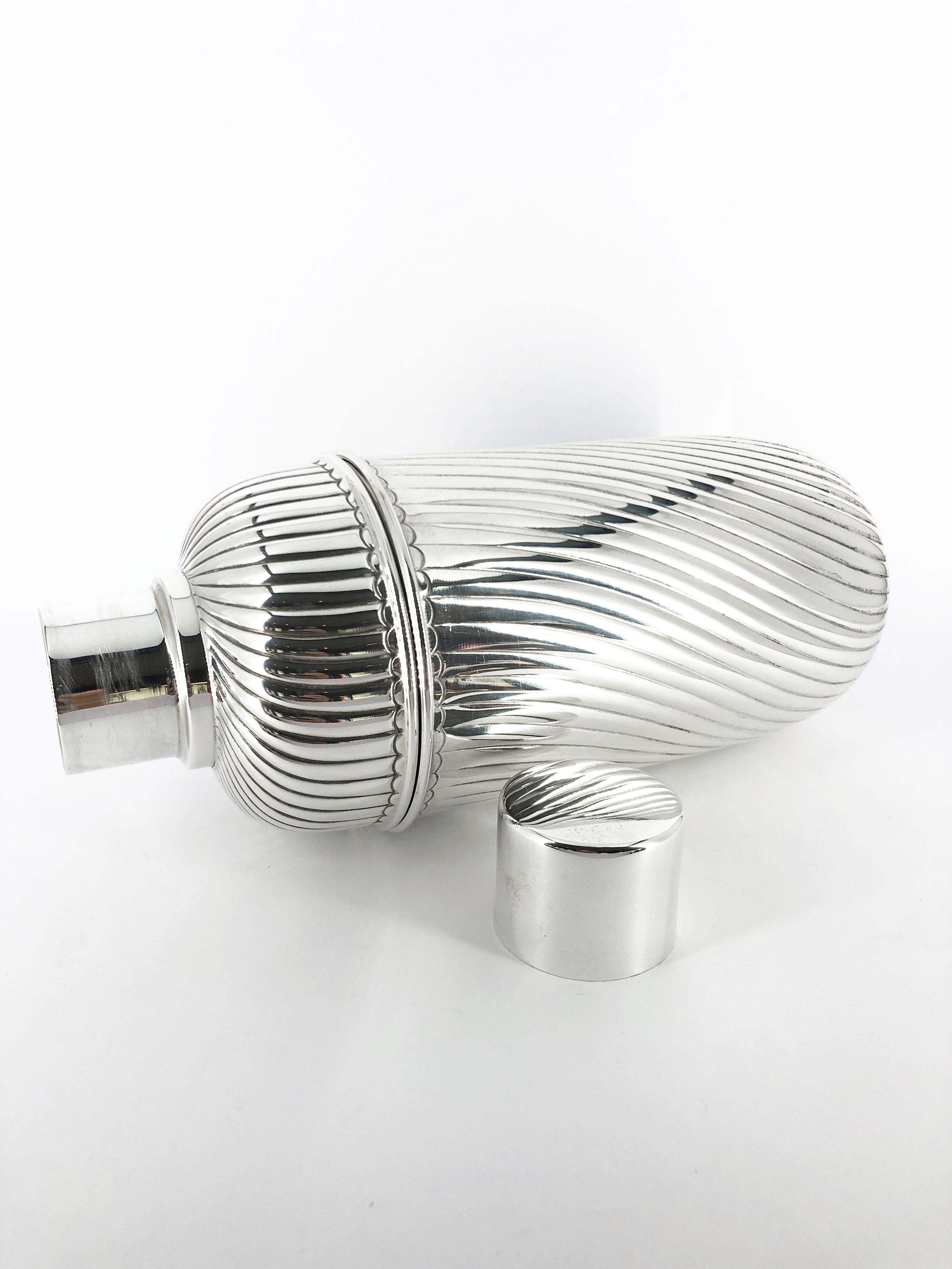 Silver cocktail shaker 800 For Sale 11