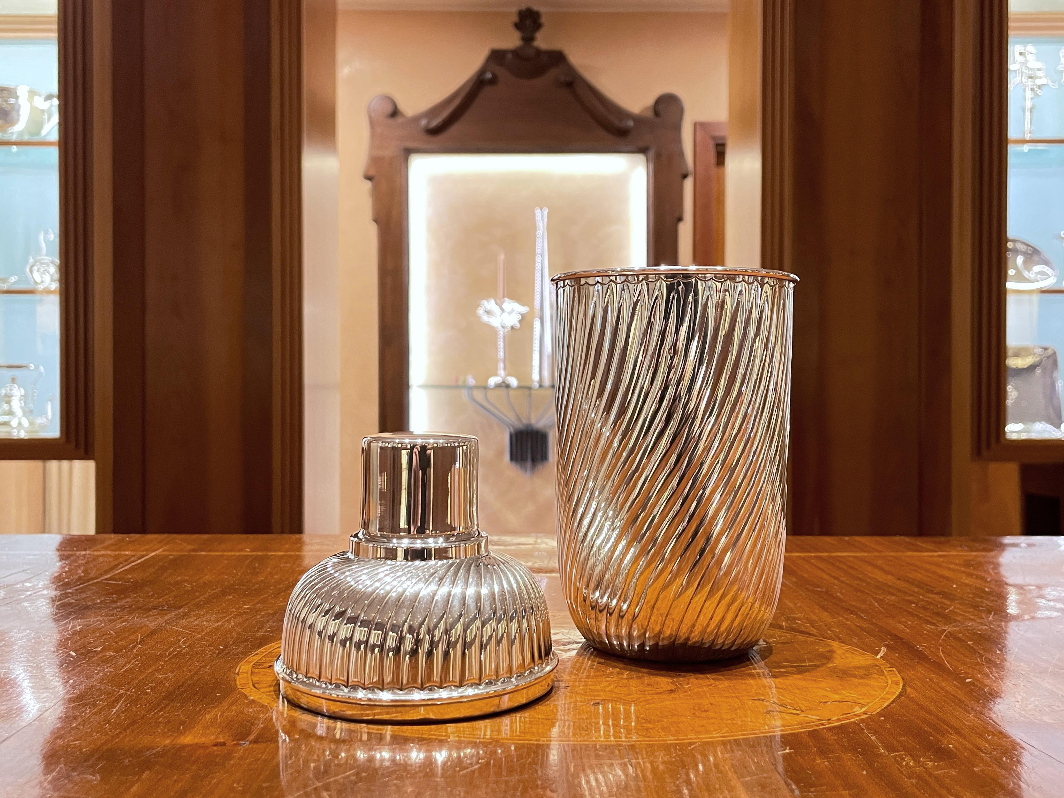Silver cocktail shaker 800 For Sale 4