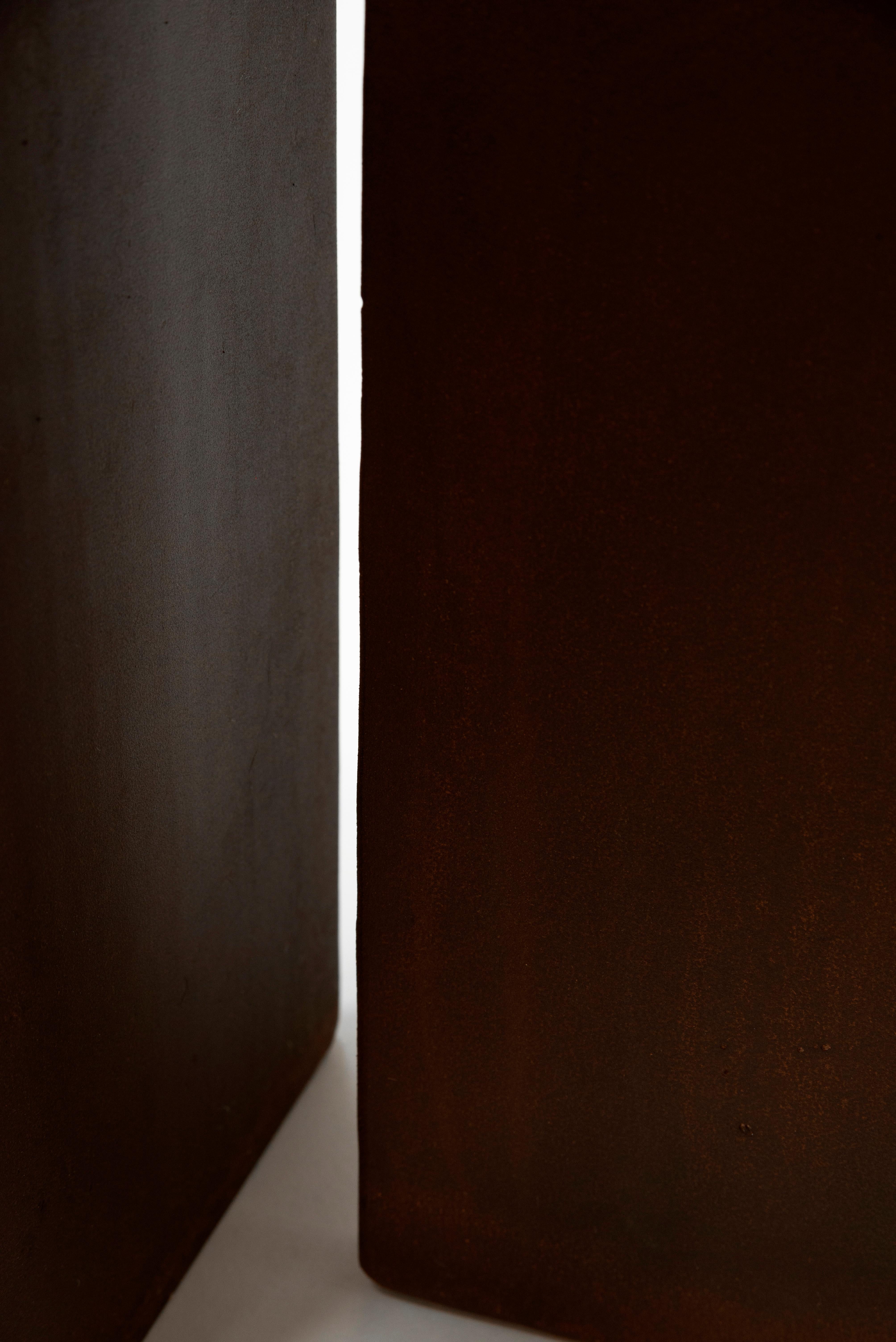 XXIe siècle et contemporain Cocktail Side Table Modern Contemporary Round Handmade Corten Rust Steel (Table d'appoint pour cocktails) en vente
