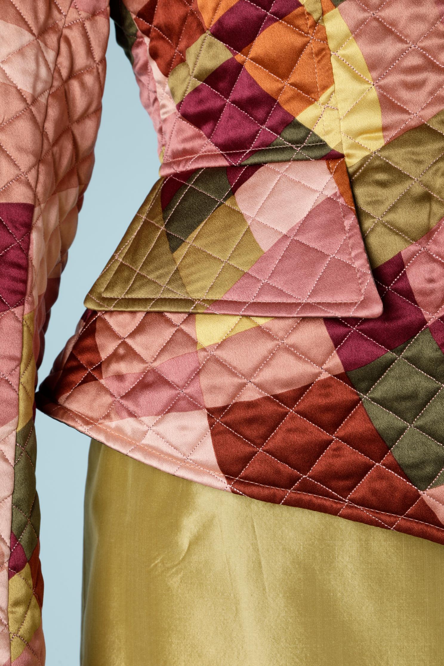 Falda-traje de cóctel con chaqueta acolchada y botones joya Christian Lacroix en Excelente estado para la venta en Saint-Ouen-Sur-Seine, FR