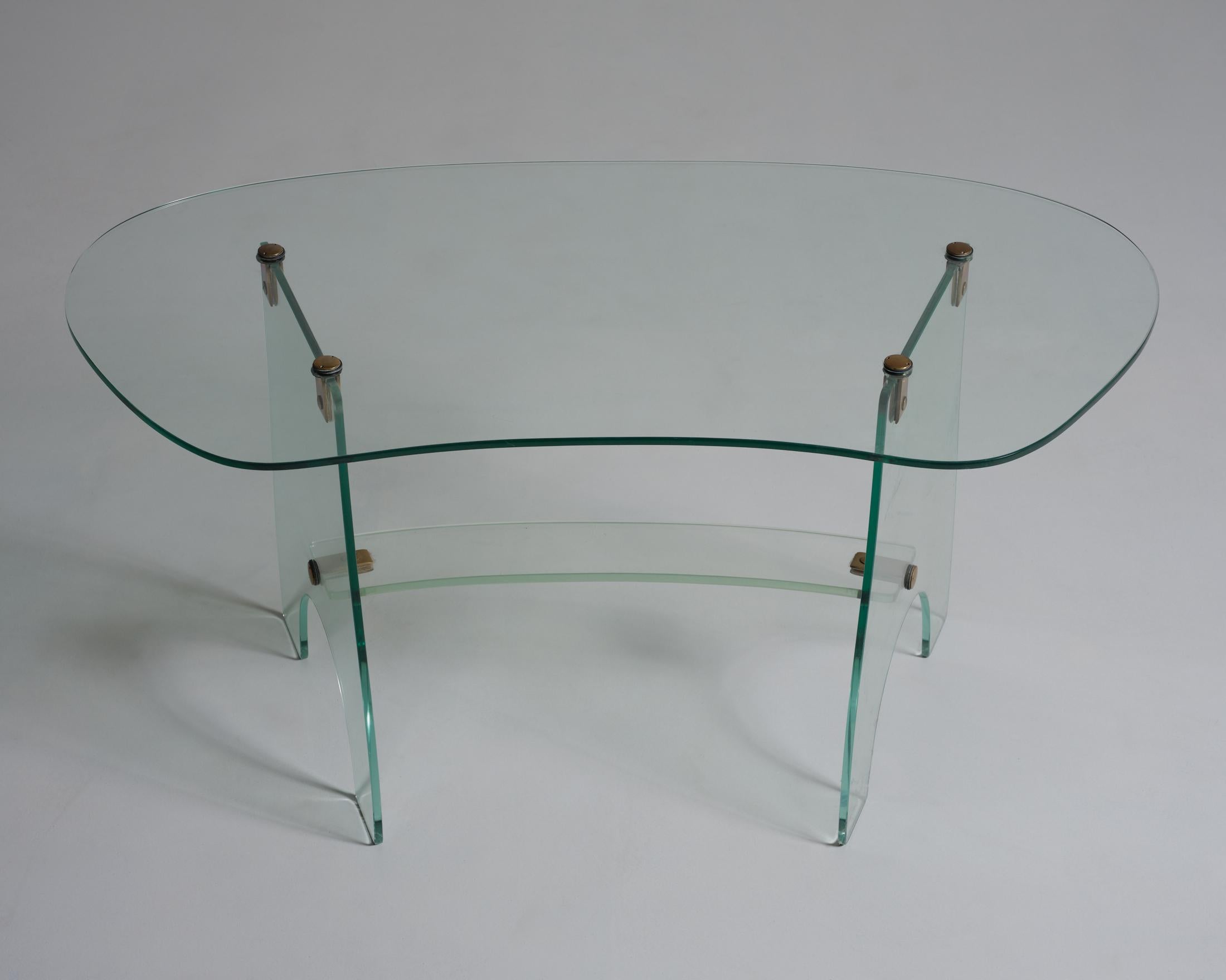 italien Table à cocktail verre et laiton en vente