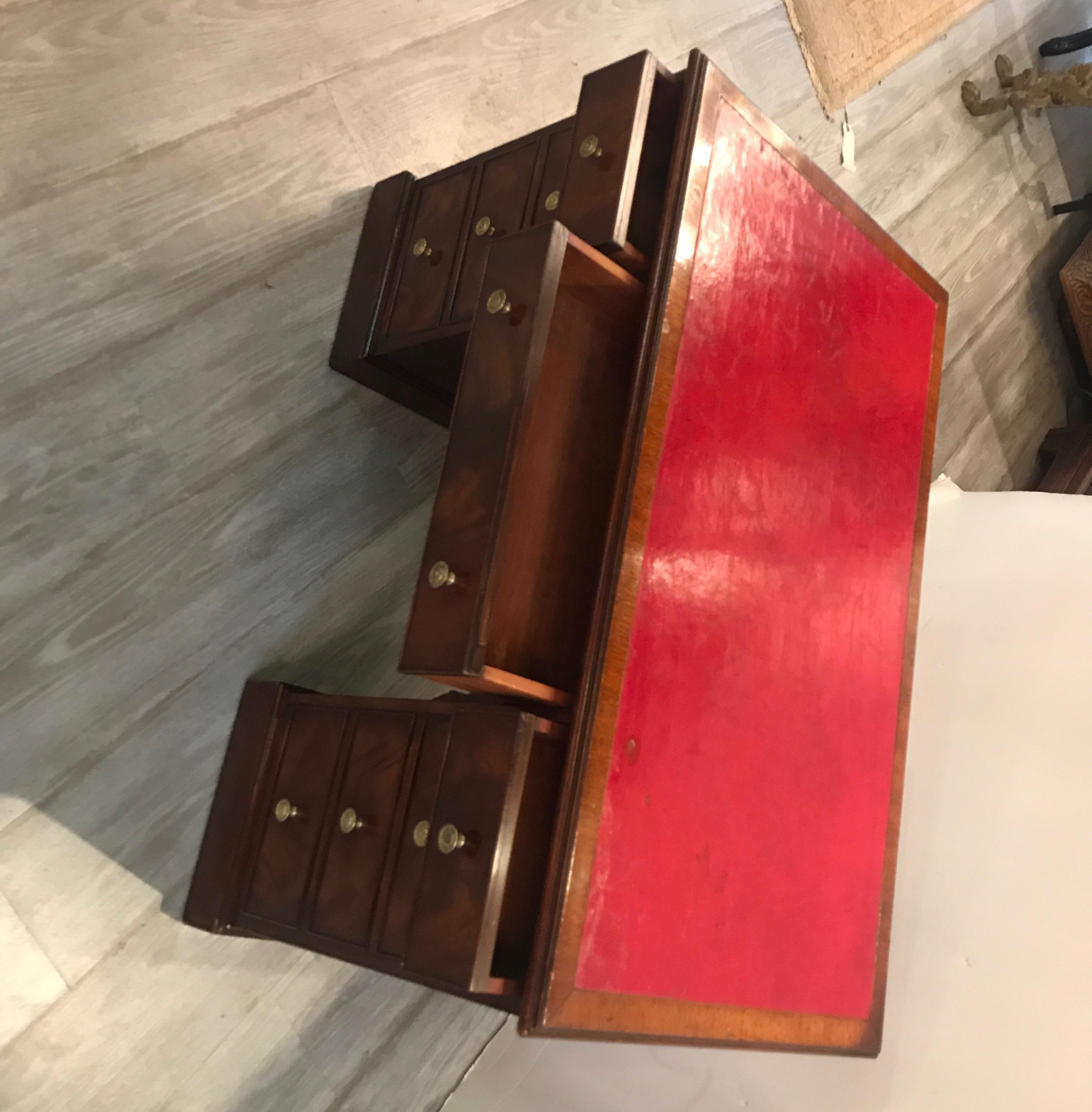Cocktail Table in the Form of a Small Executive Desk 2