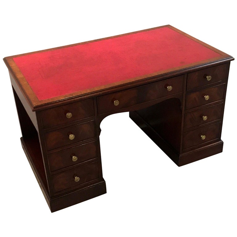 Executive Desk For At 1stdibs, Small Executive Desk With Drawers