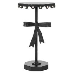 Moderner handgeschwärzter, runder Cocktailtisch aus geschwärztem und gewachstem Stahl mit Seeperlen