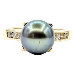 Cocktail Tahitian Pearl 
Diamond Ring in 14k