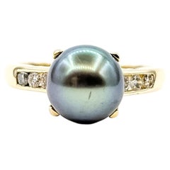 Cocktail-Ring „Tahitian Pearl & Diamond“ aus 14-karätigem Gelbgold