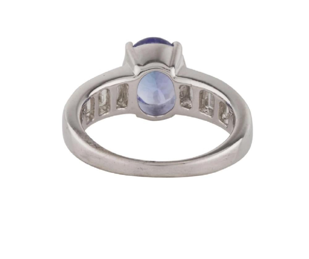 Cocktail-Ring mit Tansanit und Diamant aus 18 Karat im Zustand „Neu“ im Angebot in New York, NY