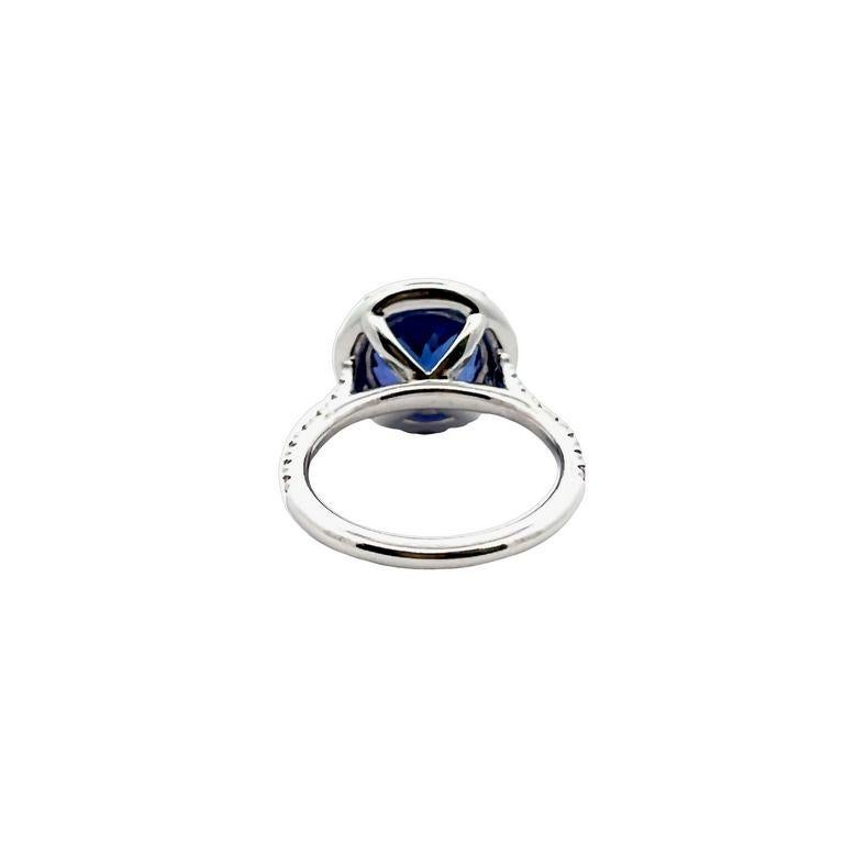 Cocktail Tanzanite & White Diamond Ring 4.97CT  14K White Gold In New Condition For Sale In New York, NY