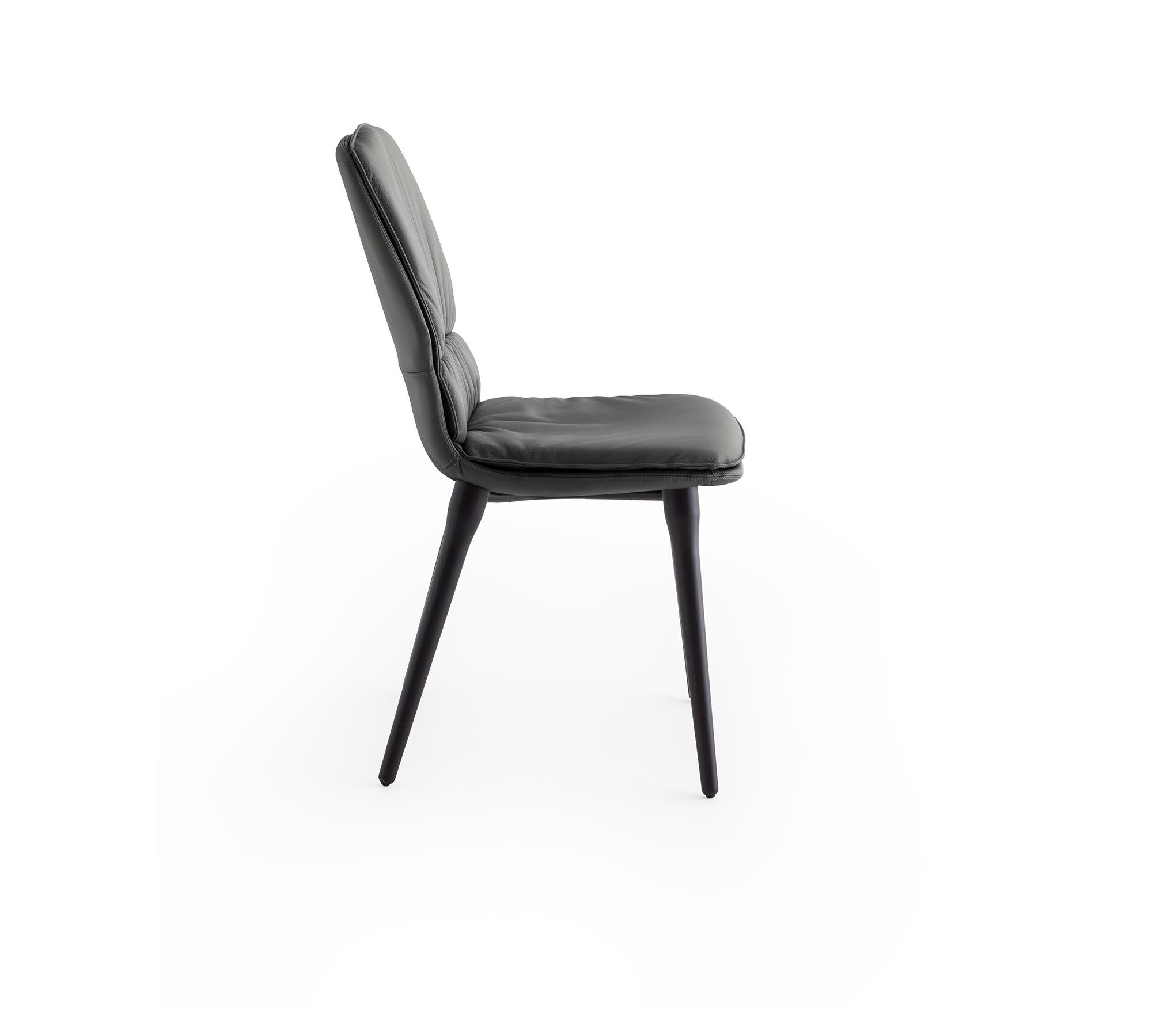 Coco Anthrazit leder und eiche dunkel stuhl von Morica Design im Angebot 2