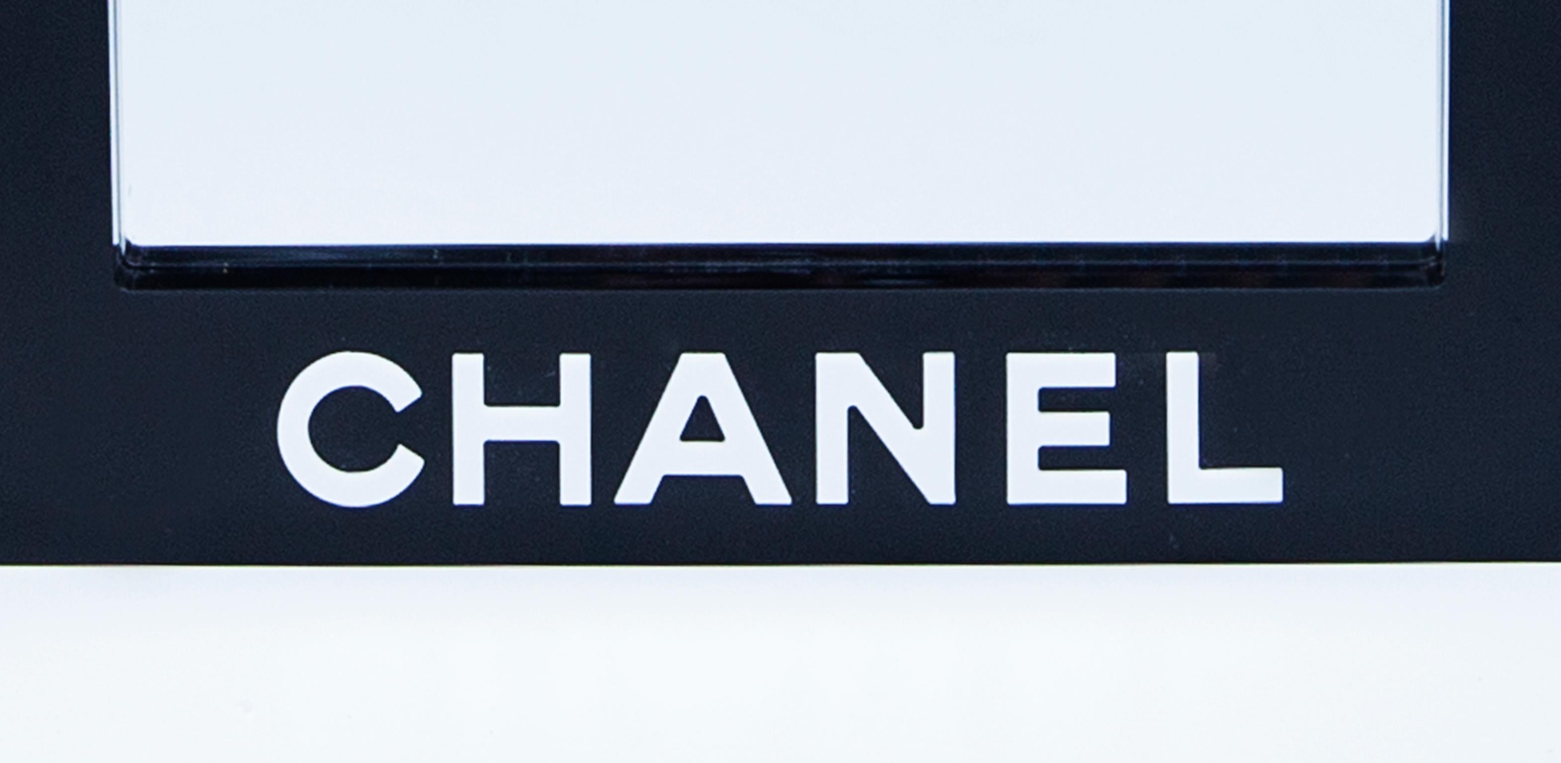 Coco Chanel Wandspiegel aus Acryl (Französisch)