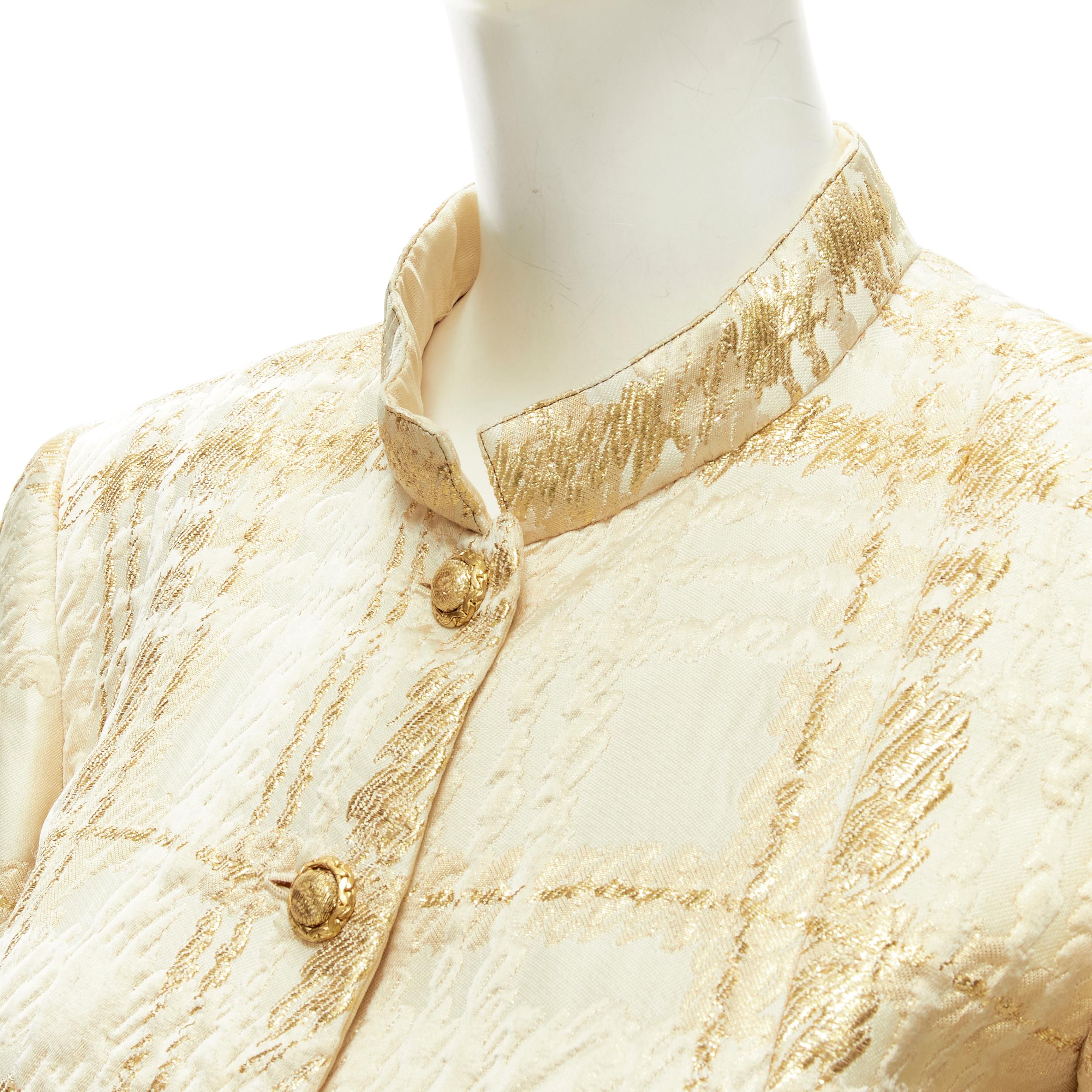 COCO CHANEL HAUTE COUTURE 1960's gold jacquard check jacket L For Sale 4