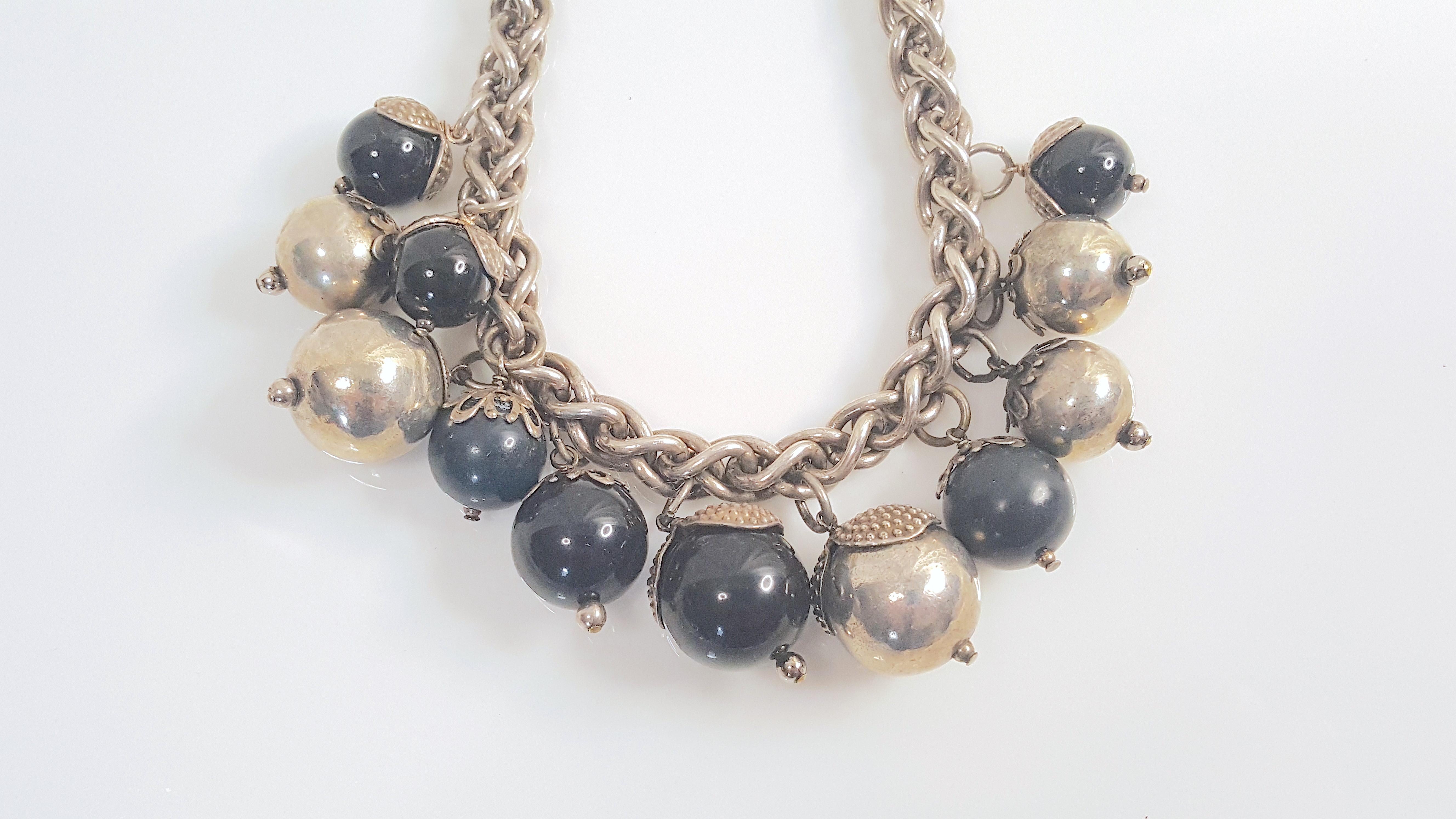 Couture Ende 1920er ChanelRousselet Style Perlenescent Pendants Silberkette Halskette (Art déco) im Angebot