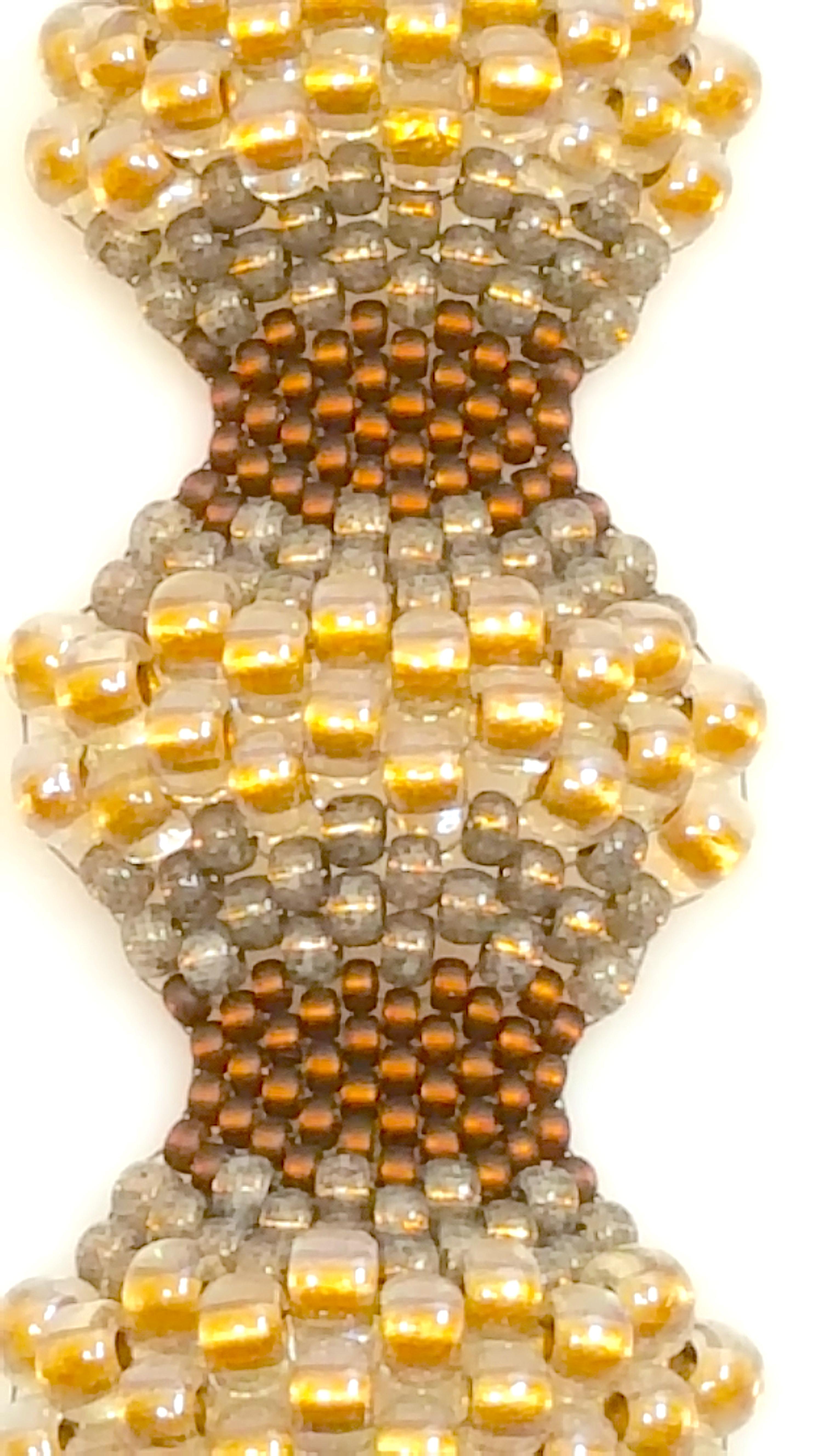Bracelet et sautoir Couture des années 1920 Chanel Rousselet Hearts Camellia en verre métallique en vente 4