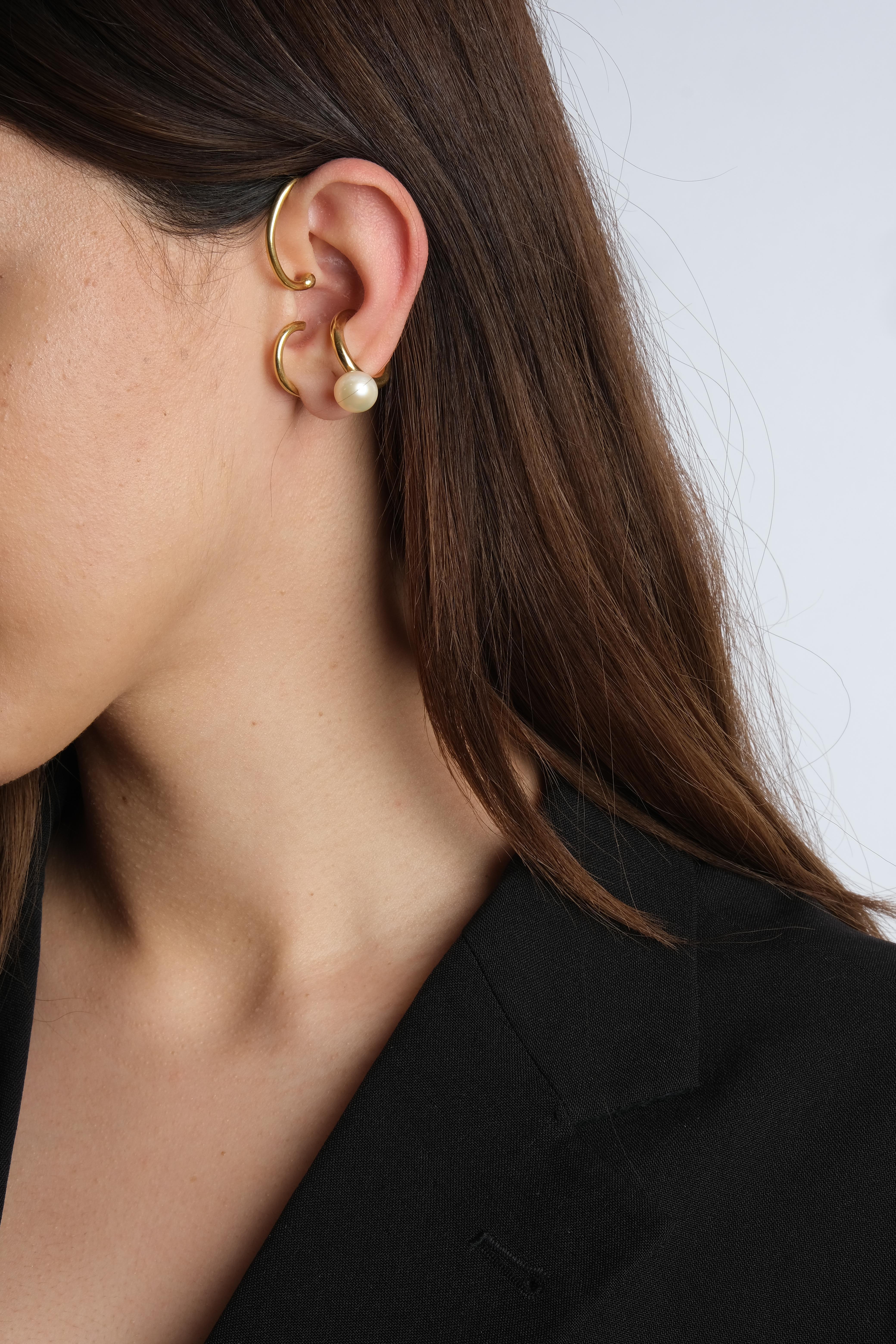 Coco Gold Ear Cuff In New Condition For Sale In Güzelyalı, TR