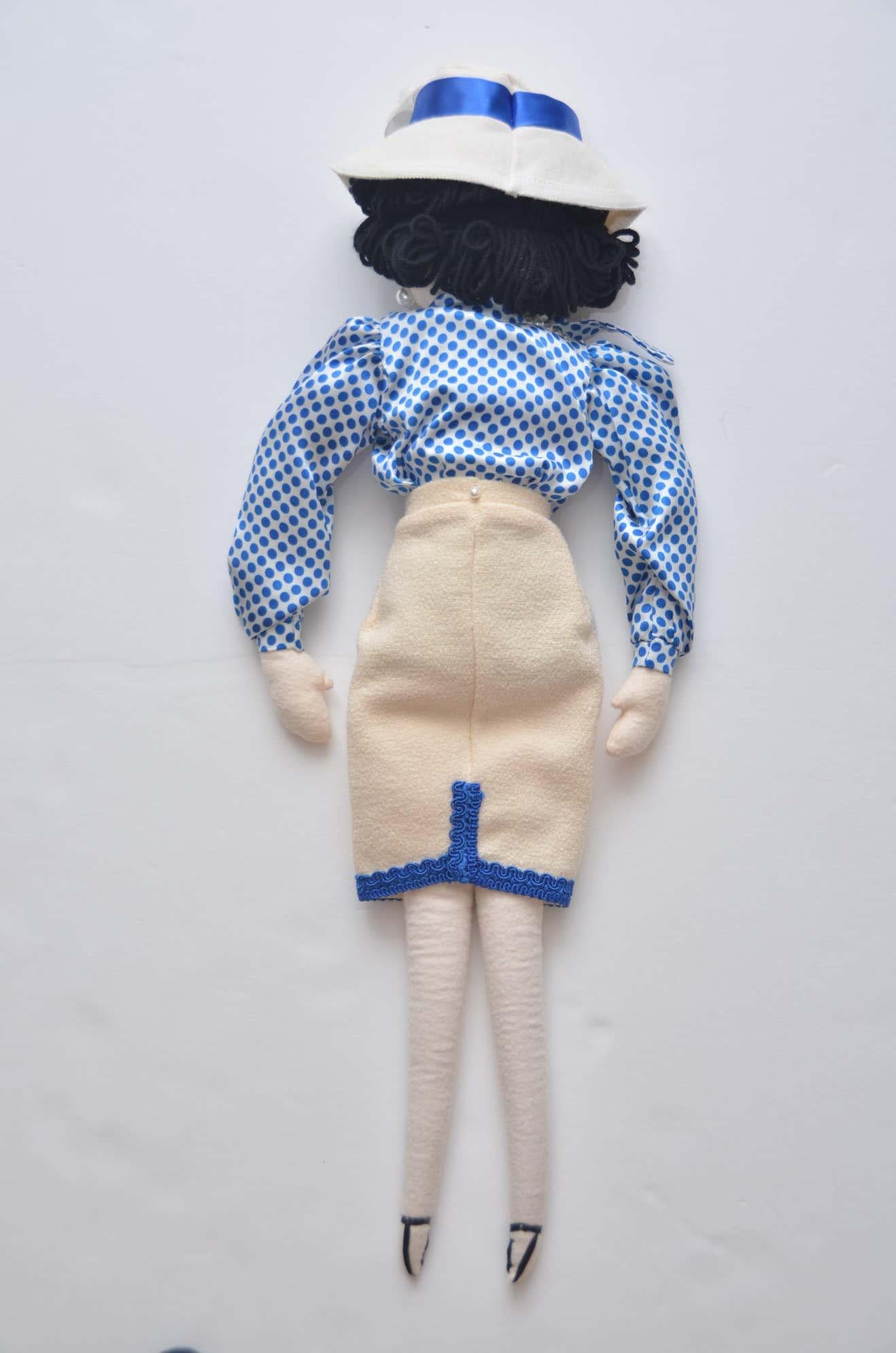 Coco Mademoiselle Chanel 3 Doll's Designed By Karl Lagerfeld 2010 In Excellent Condition In New York, NY