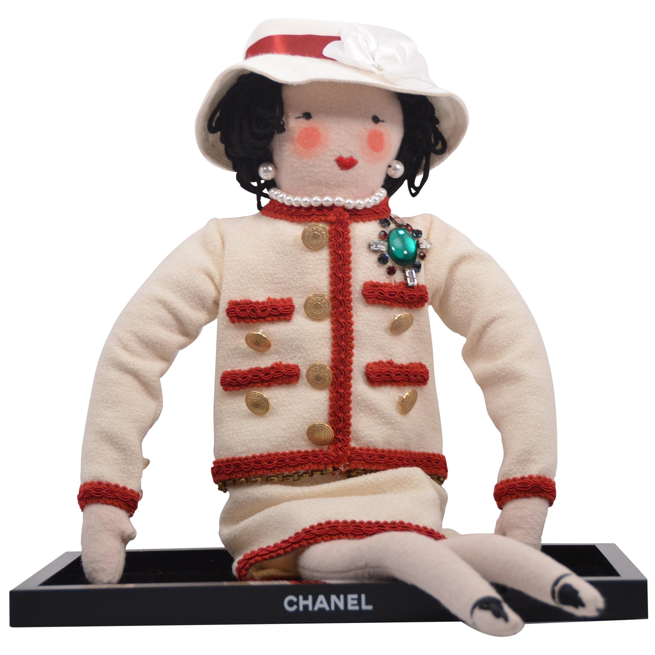 Coco Coco Mademoiselle Chanel Puppe entworfen von Karl Lagerfeld 2010 im Angebot