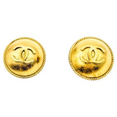 Coco Mark Round CC Button Earrings