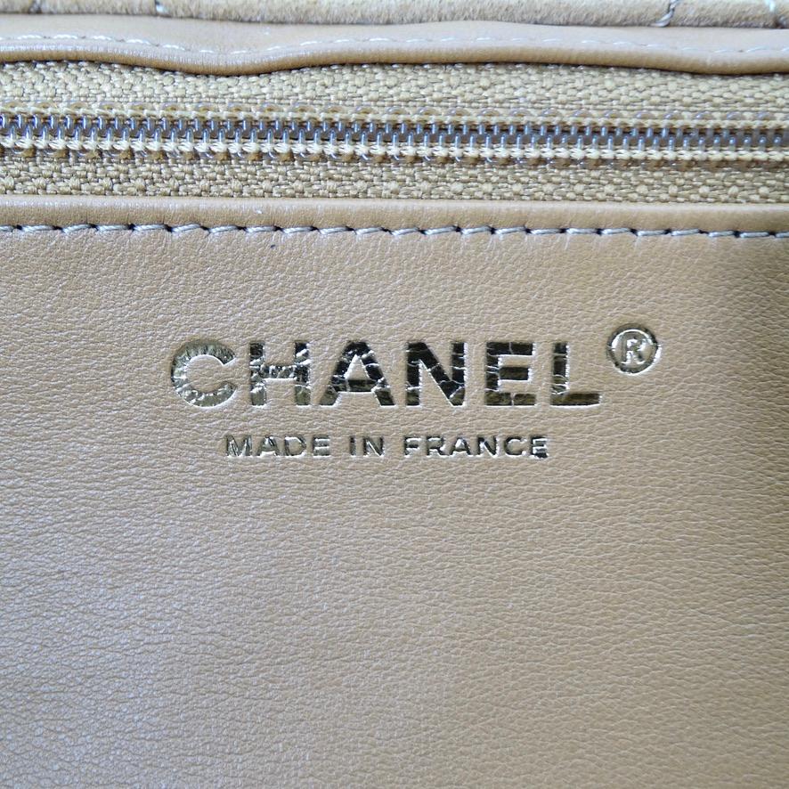 Coco Neige Flap Bag Quilted Suede with Shearling Large 10
