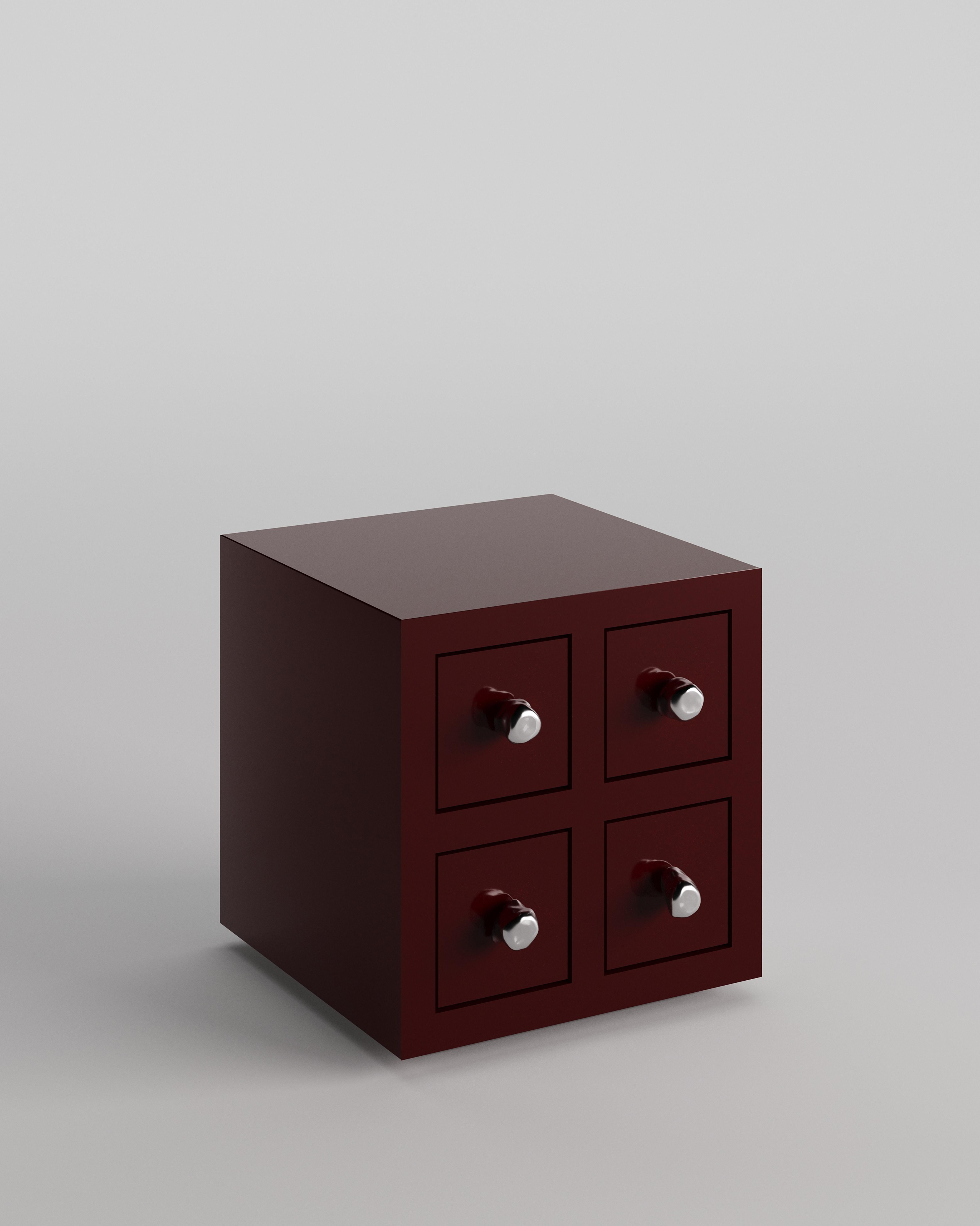 Postmoderne Table d'appoint en bois de Roots par Tuğçe Geyik en vente