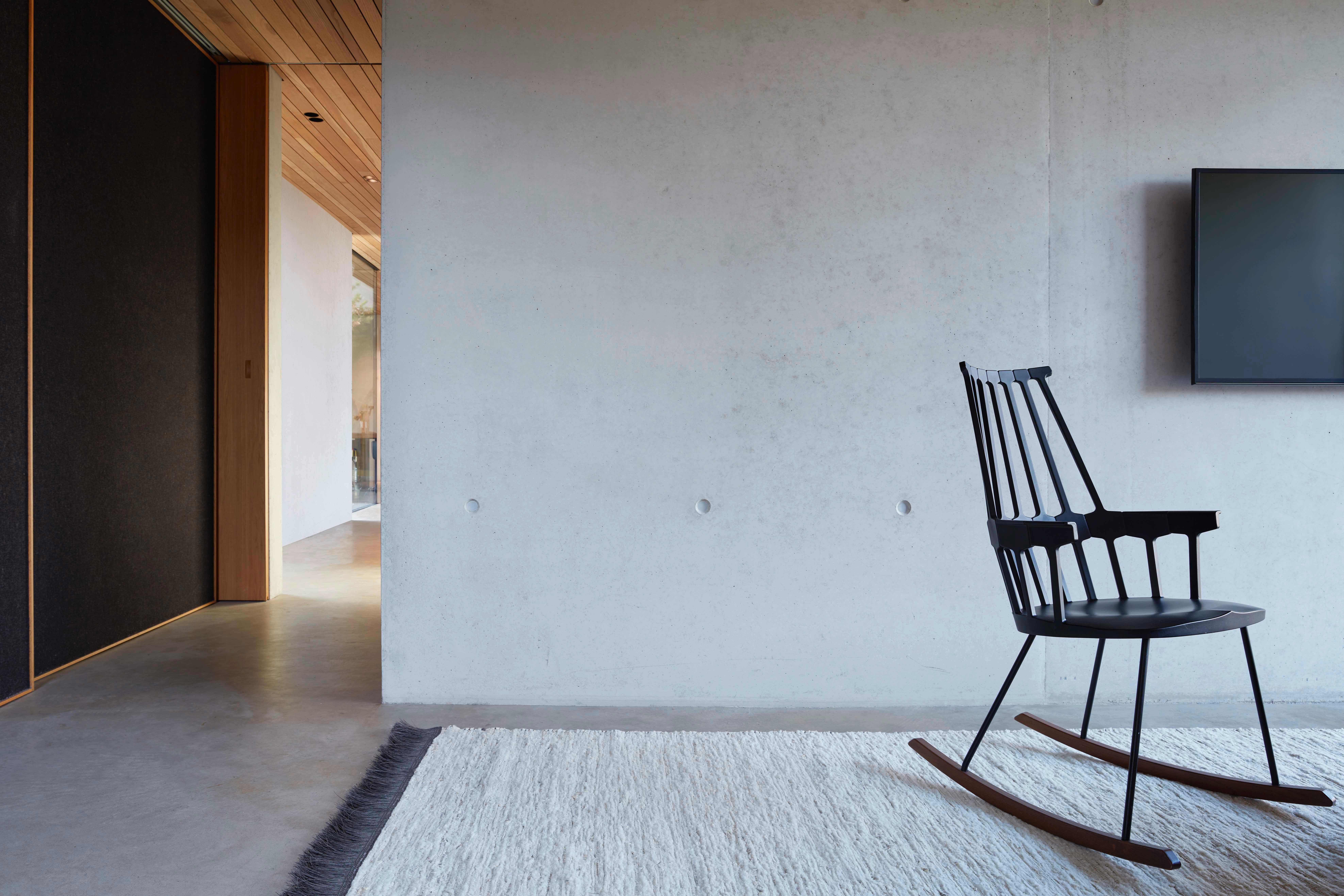 Moderno Coco Rug_Dining / Tappeto unico e premiato tessuto da Jutta Werner in vendita