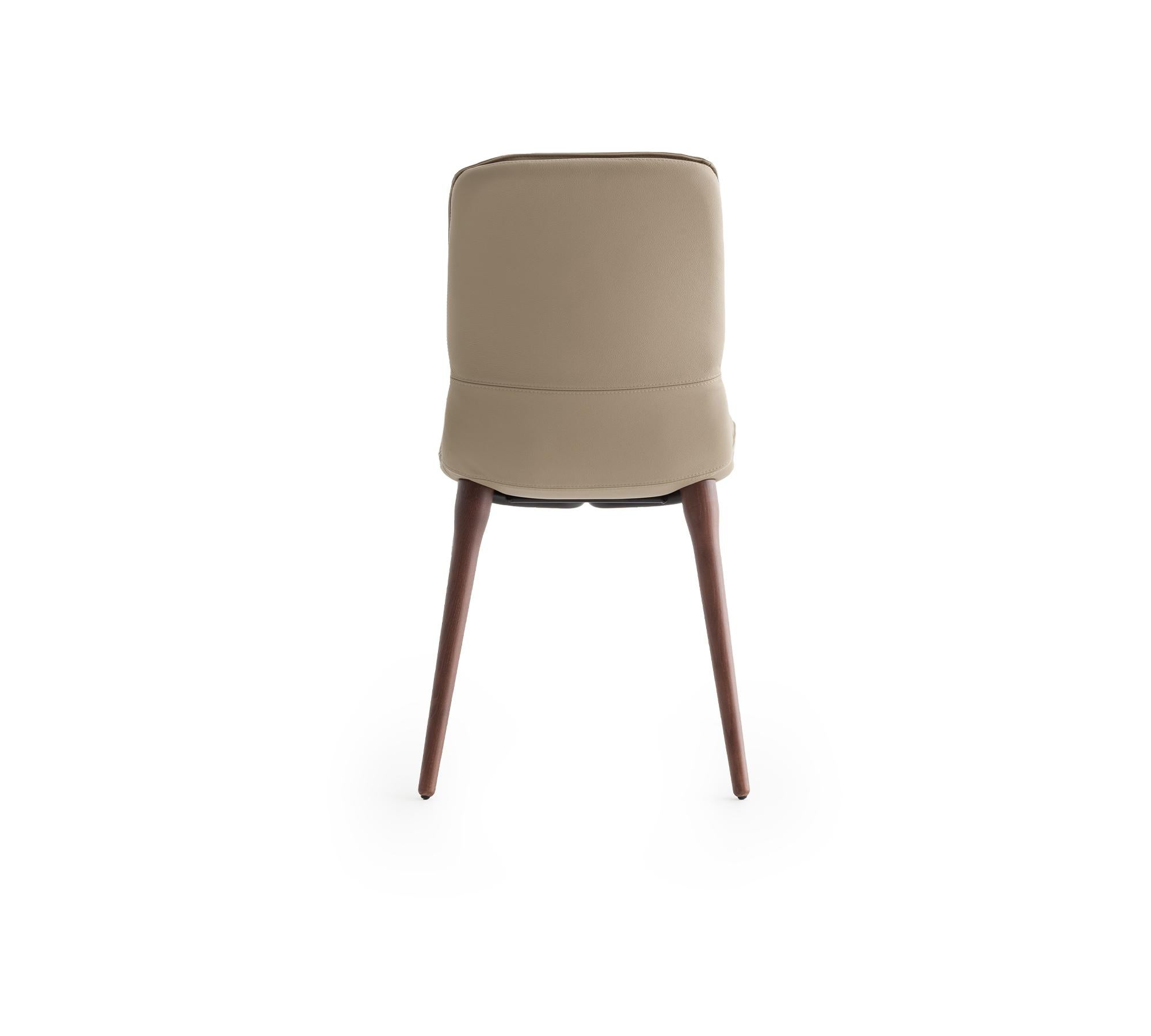 Sedia Coco Tortora in pelle e noce di Morica Design in vendita 4