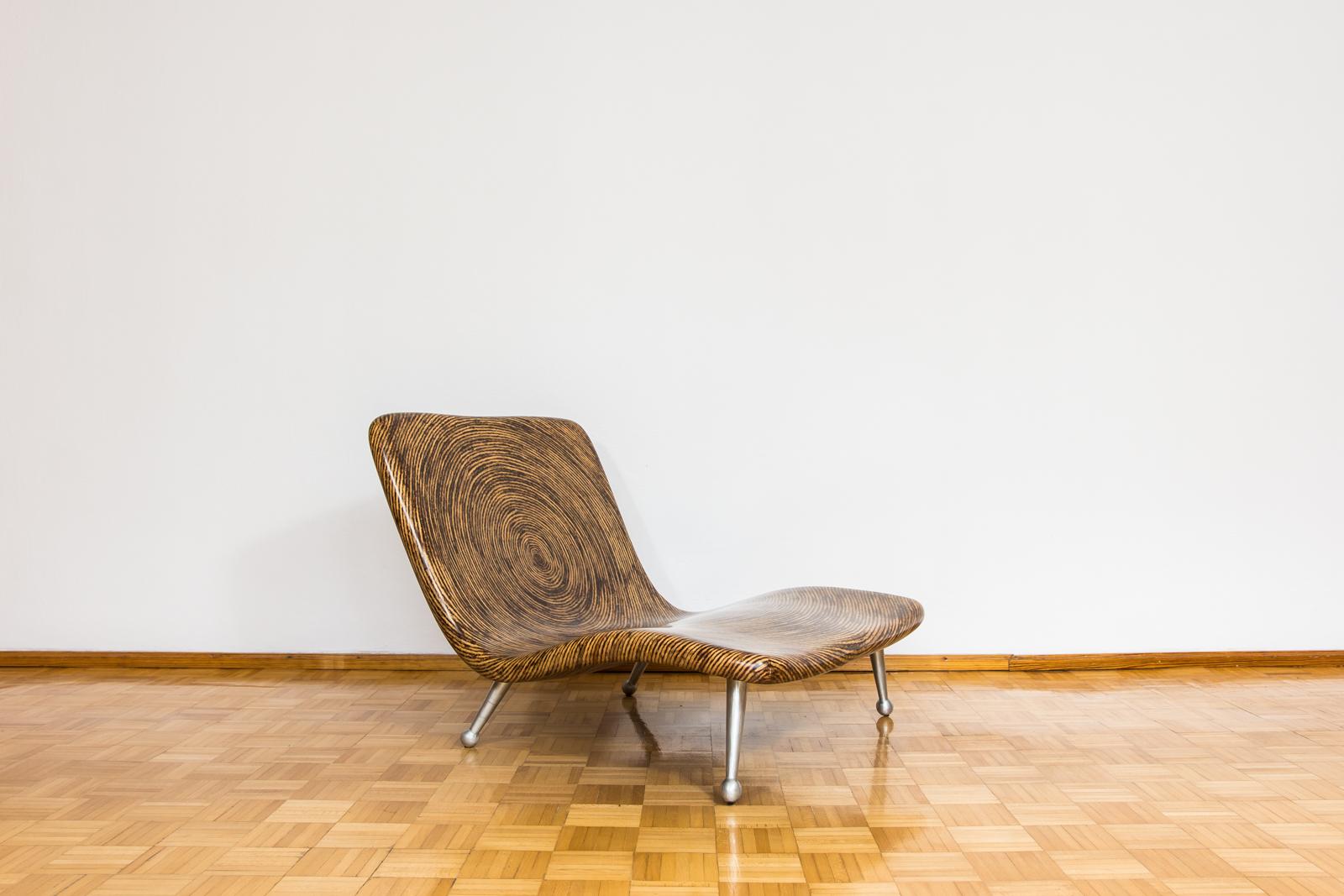 Mid-Century Modern Chaise Coconut par Clayton Tugonon pour Snug 2000's