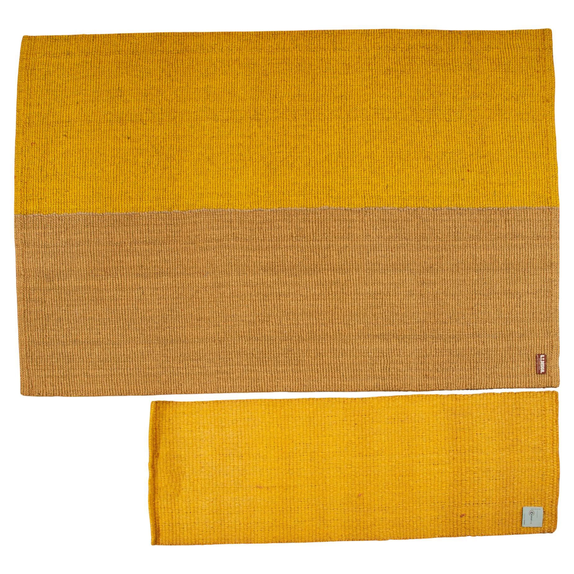 Interesting coconut rugs by G.T.Design, designed by Deanna Comellini, founder and Art Director of this Italian brand. These were two carpets of a limited edition dated 2010. The colors are yellow and camel.
For the little gallery: I cannot write