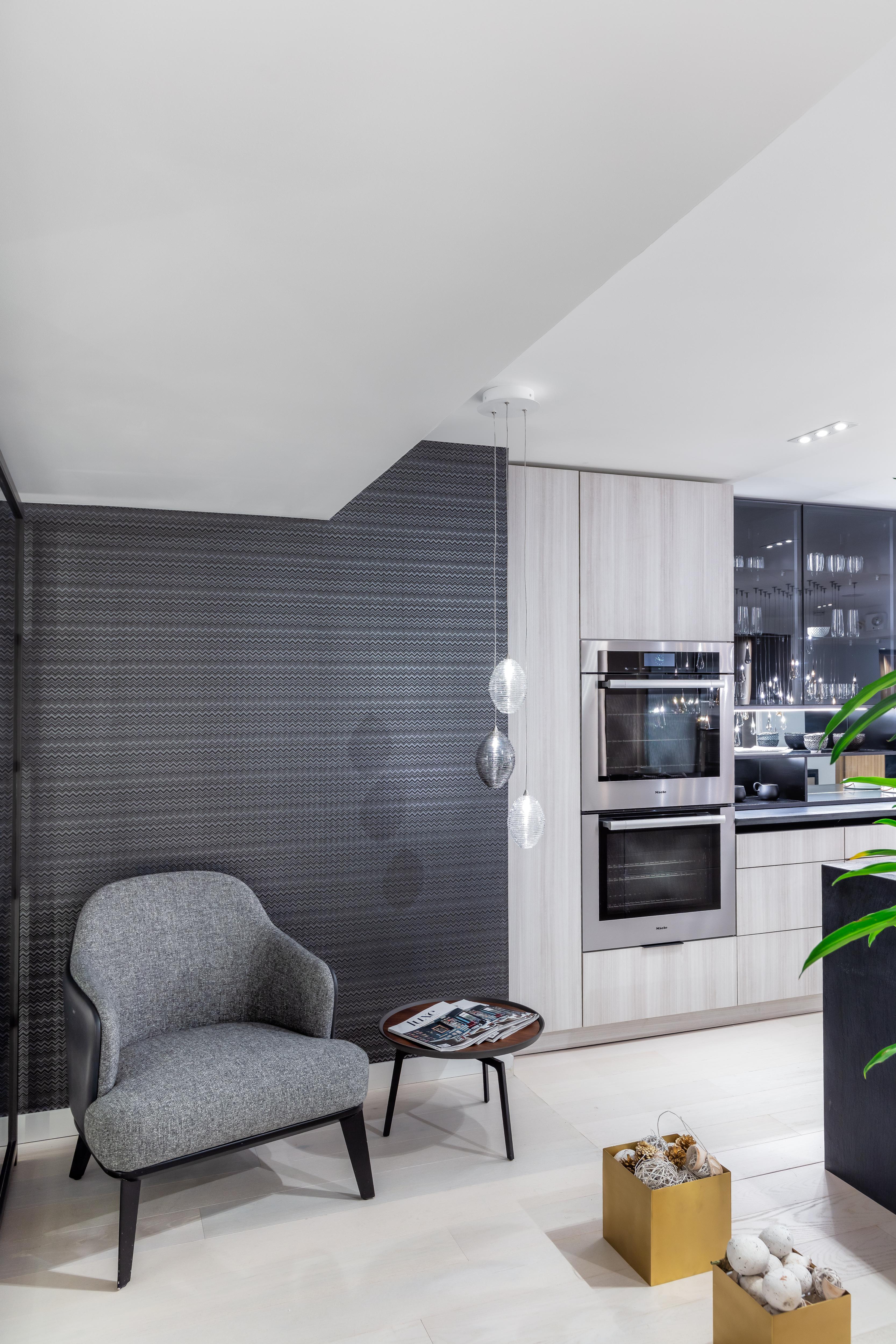 Vetro Cocoon 22, lampadario a sospensione per sala da pranzo in vetro soffiato di Shakuff in vendita
