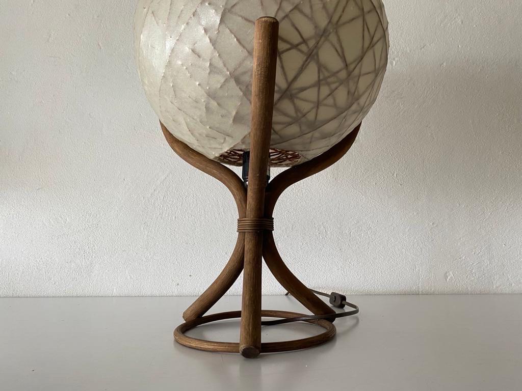 Cocoon- und Bambus-Tischlampe von Linus Bopp Limbach, 1970er Jahre, Deutschland (Space Age) im Angebot