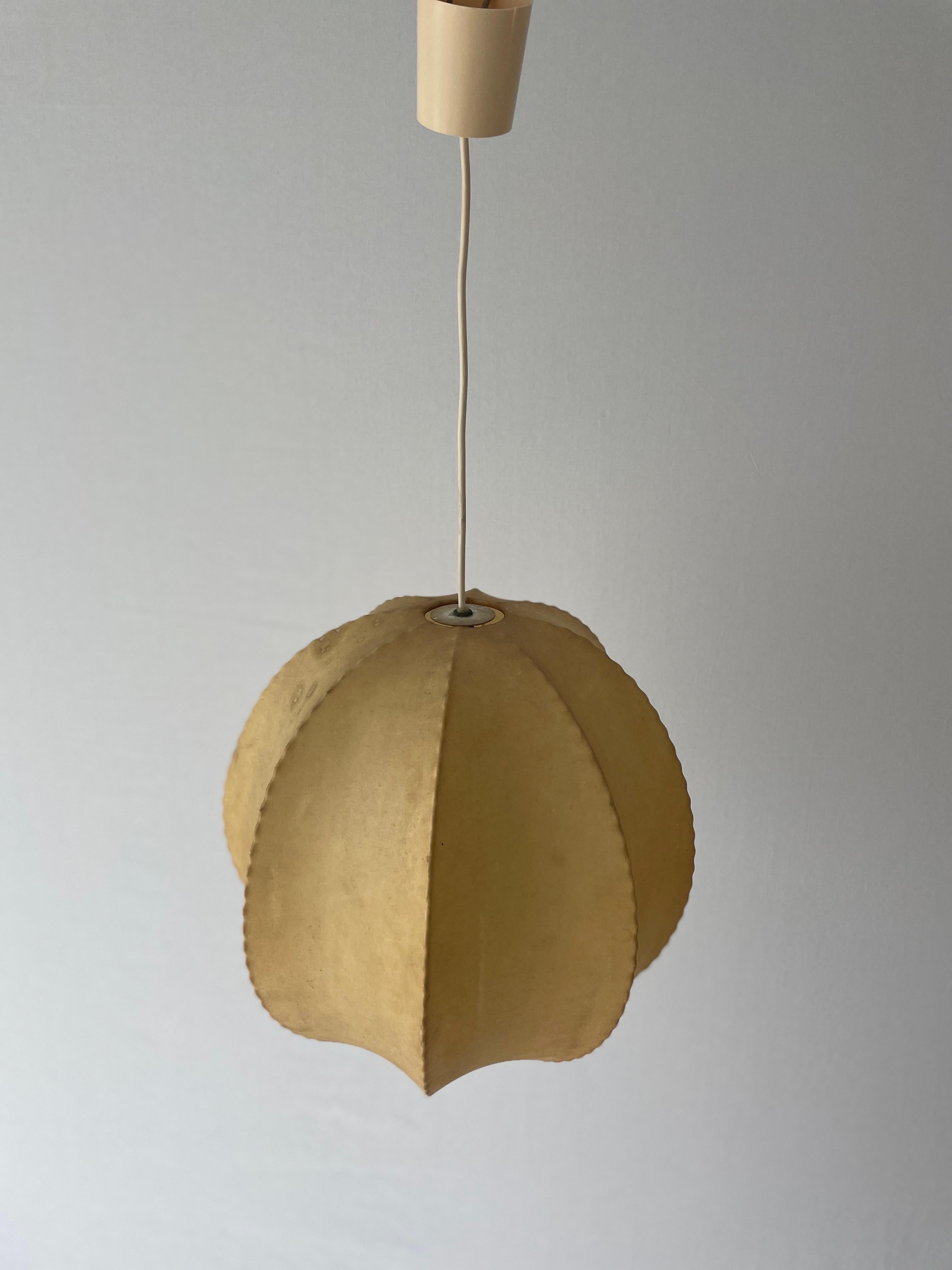 Cocoon Ball Design Pendant Lamp, 1960s, Italy For Sale 3