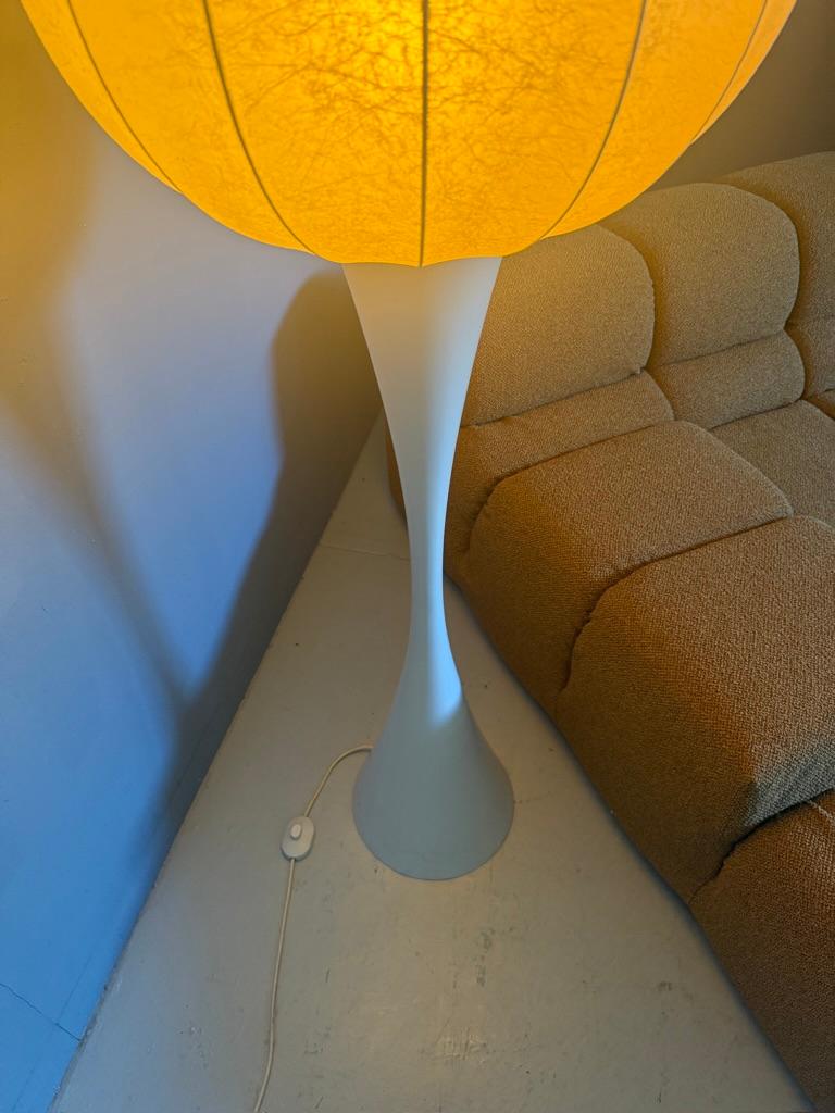 Lampadaire Cocoon très rare, style Achille Castiglioni, Allemagne, années 1960 en vente 4