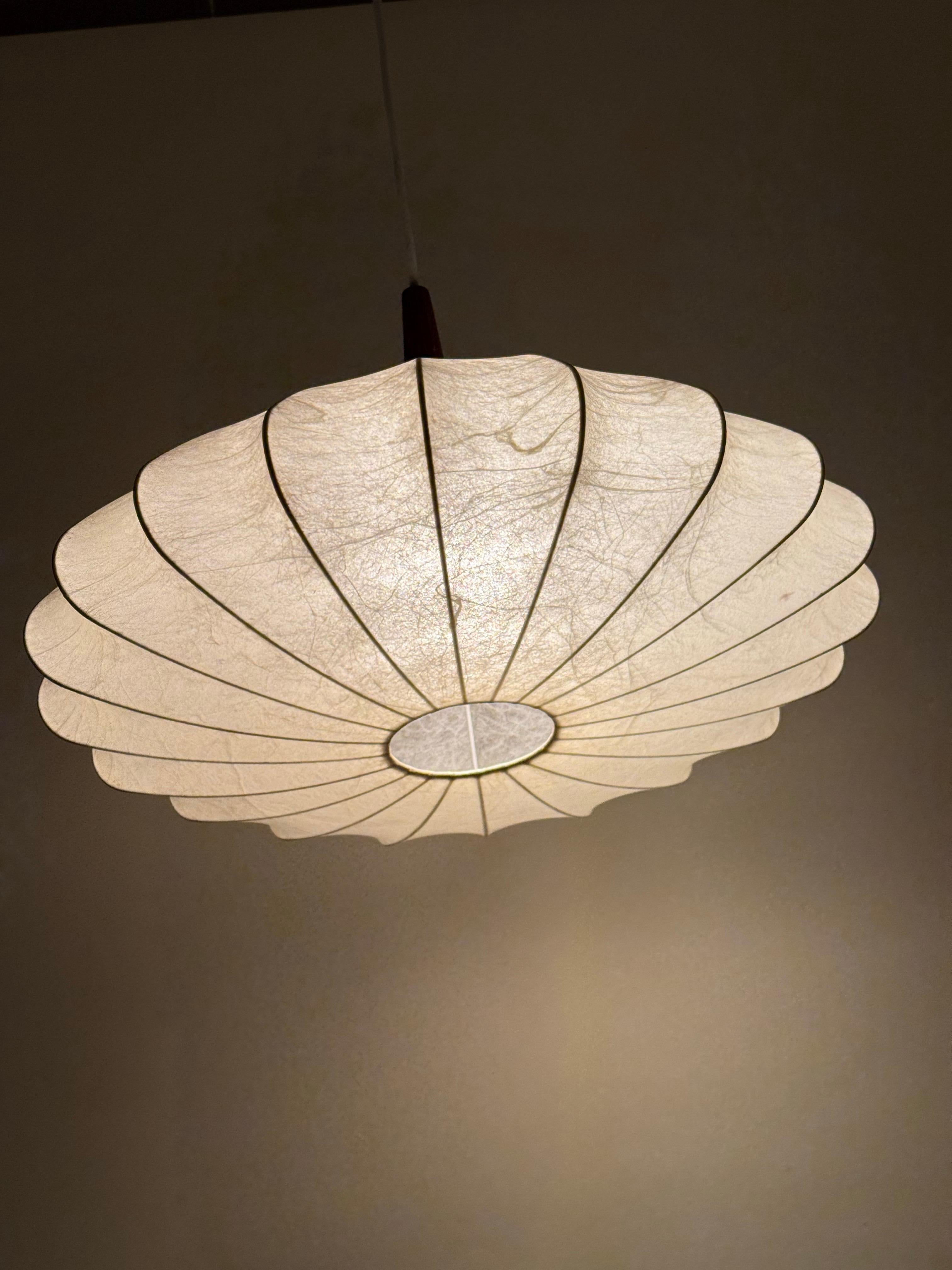 Cocoon Flower Pendant Lamp Attributed To Goldkant Friedel Brauer en vente 7