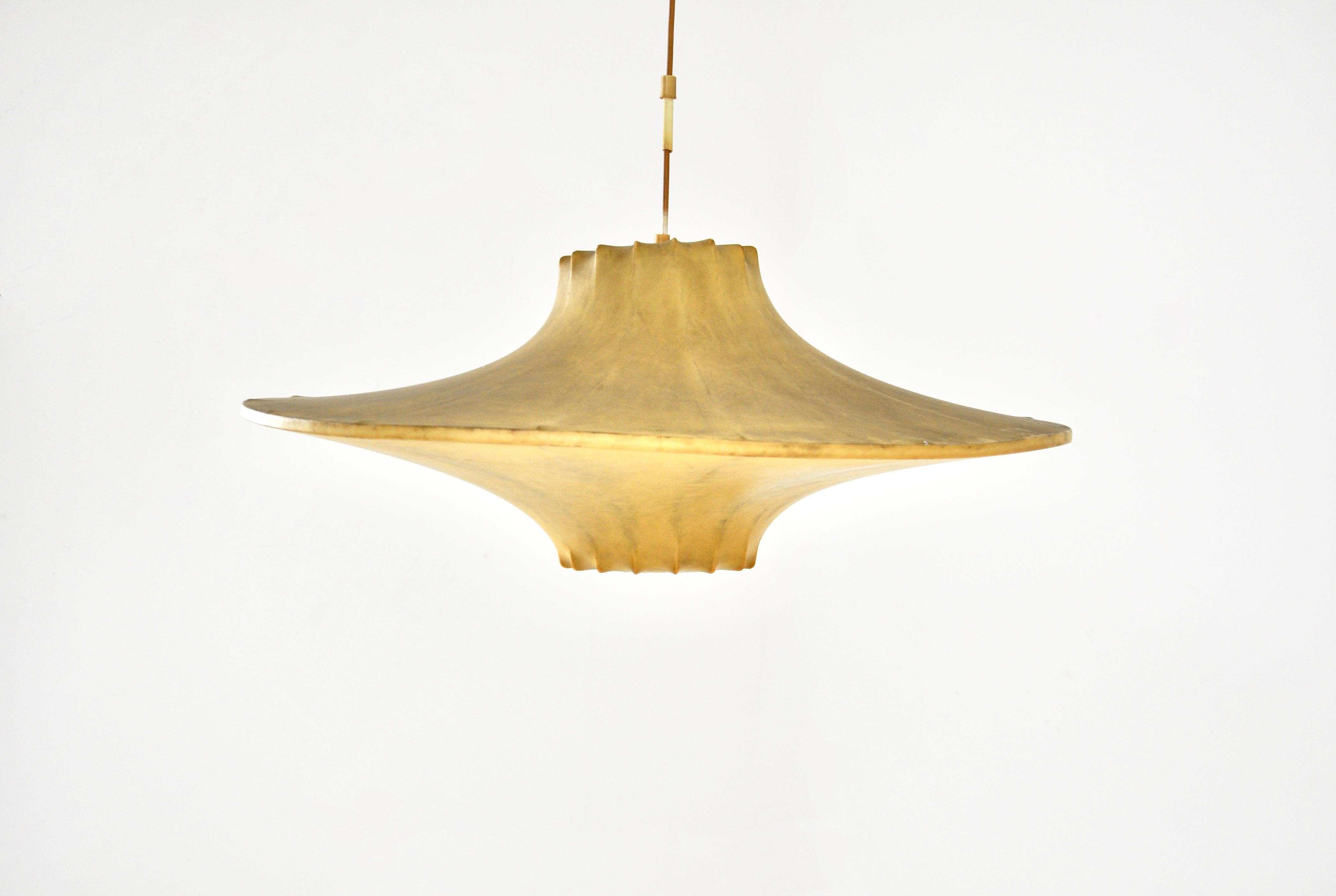 Cocoon hanging lamp by Achille & Pier Giacomo Castiglioni. Max height with cable: 105 cm. Wear due to time and age of lamp.
