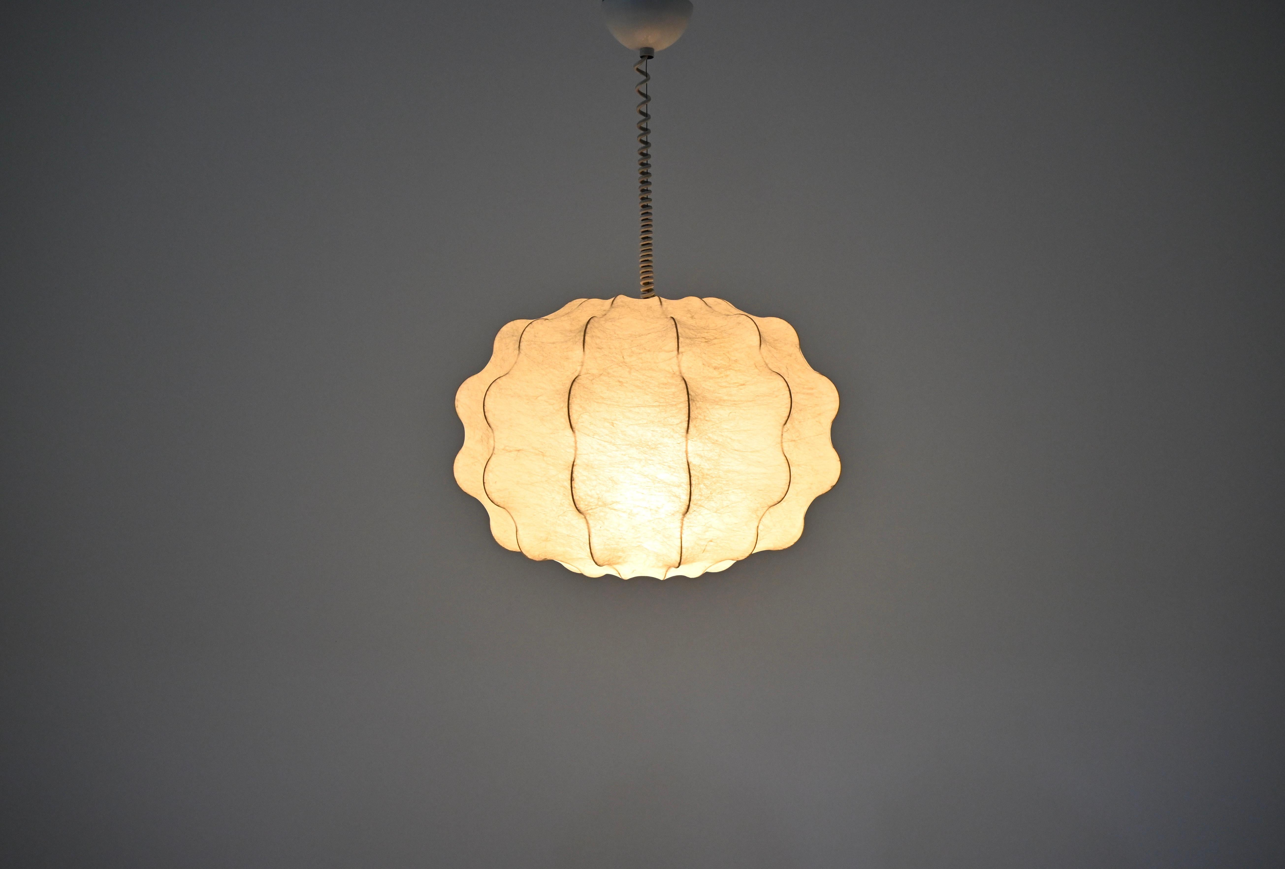 Lampada a sospensione Cocoon di Achille and Pier Giacomo Castiglioni per Flos, anni '60 In condizioni buone in vendita a bruxelles, BE