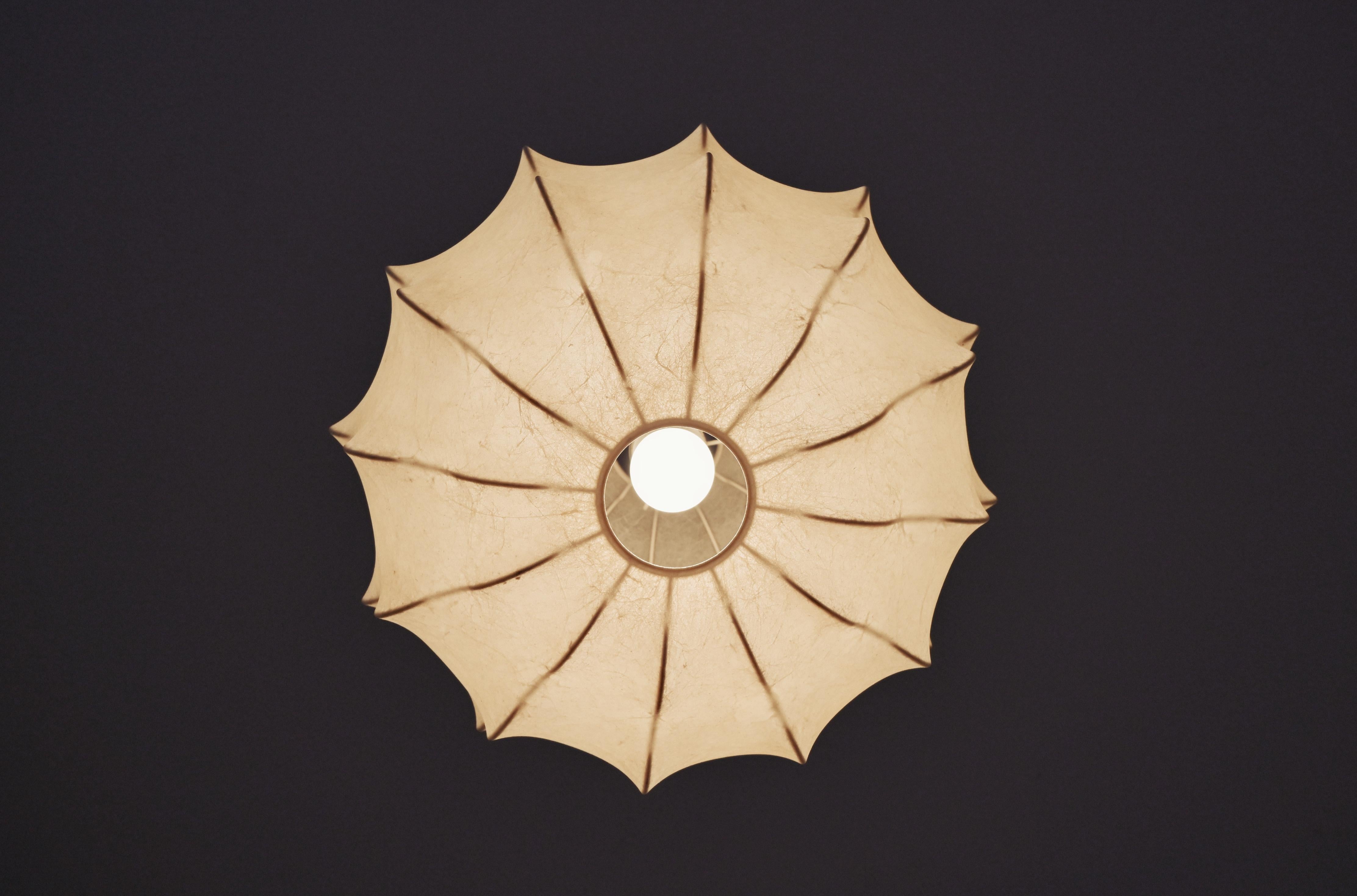 Lampe suspendue Cocoon d'Achille & Pier Giacomo Castiglioni pour Flos, années 1960 en vente 2