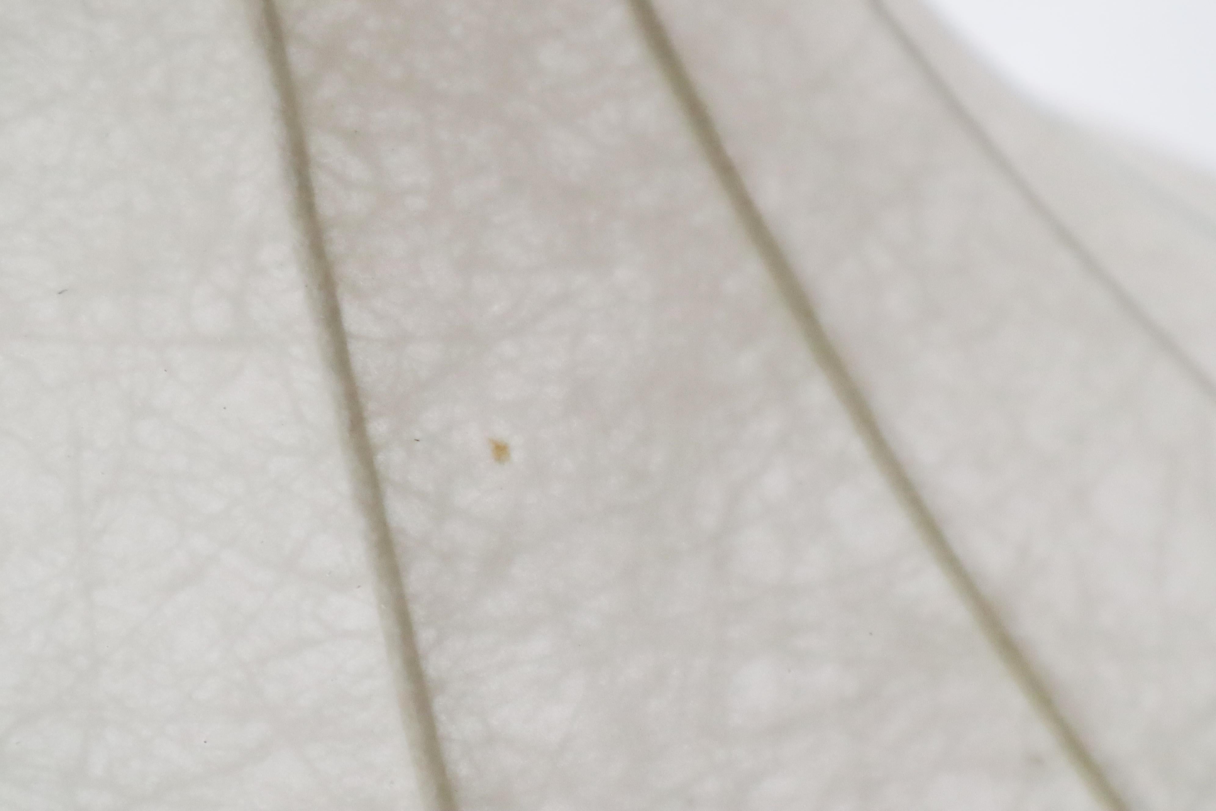 Lampada a sospensione Cocoon a forma di tulipano realizzata con strisce turchesi in vendita 10