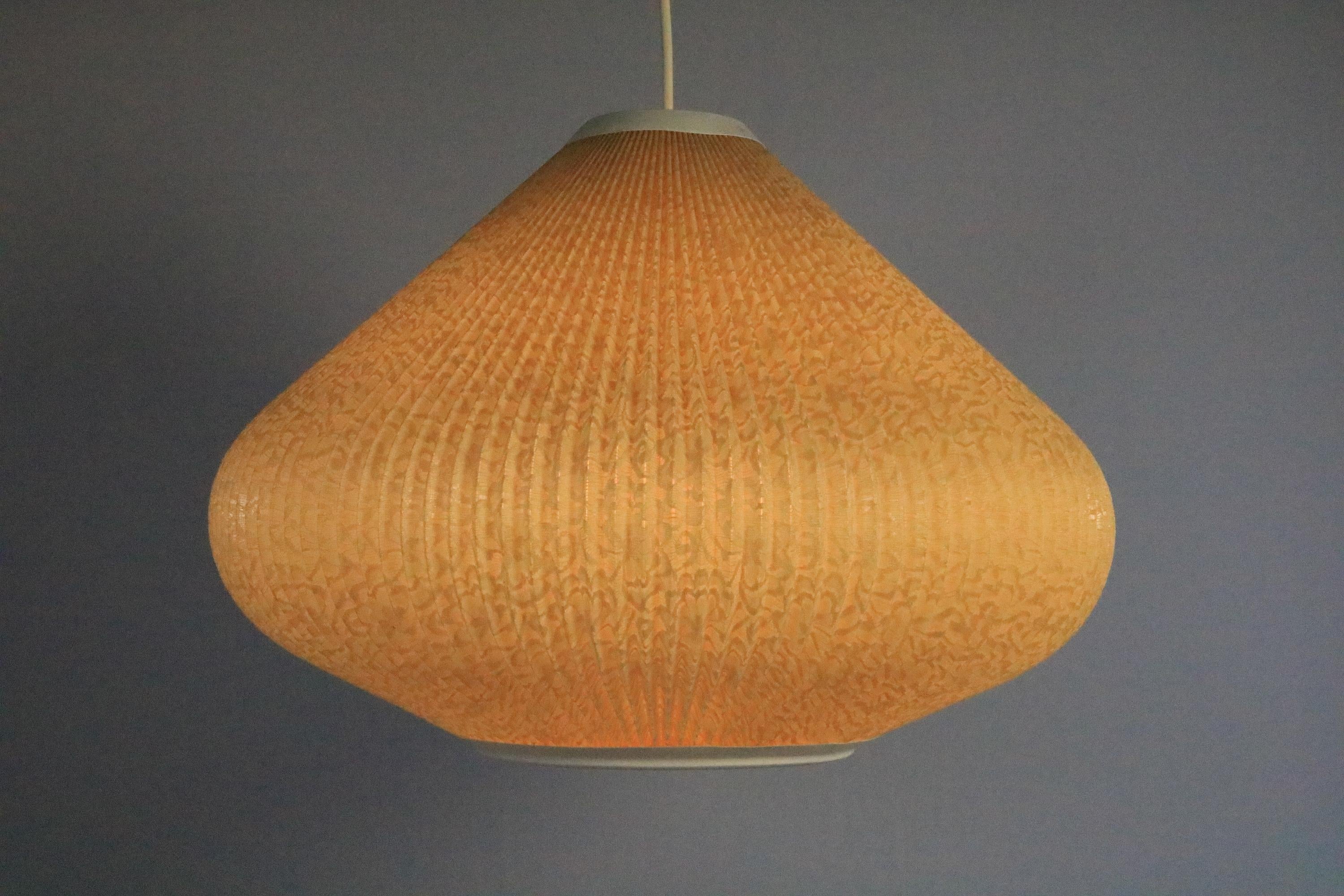 Cocoon hanging lamp, Plissee, Original 1960s In Good Condition In Berlin, BE